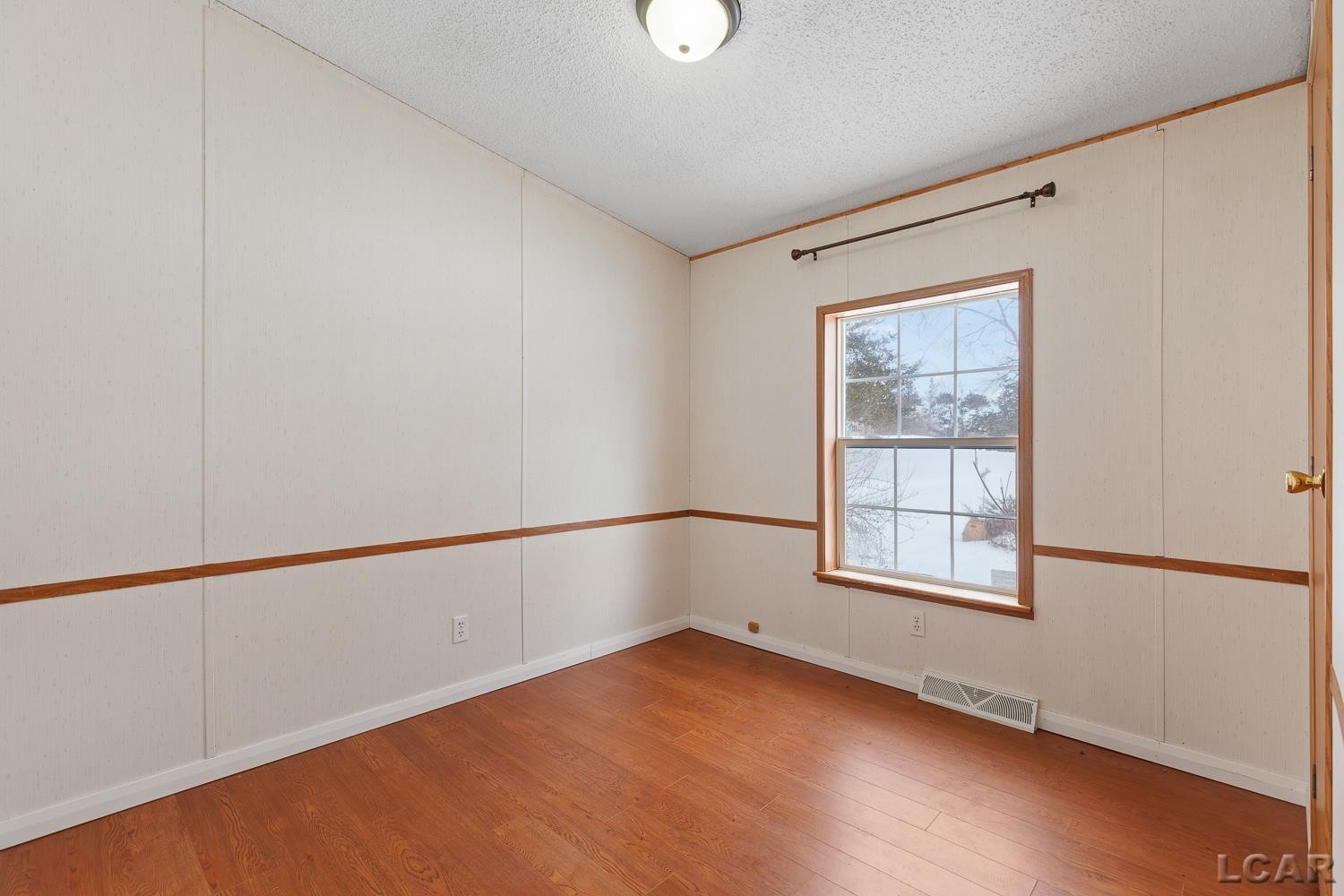 10790 Lawrence Road, Brooklyn, MI 49230 — Photo 22