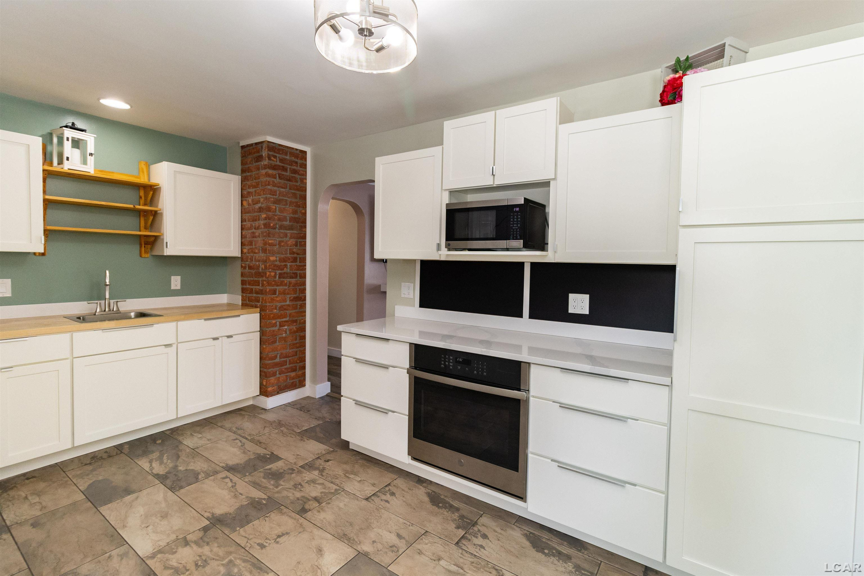 2697 Spielman Road, Adrian, MI 49221 — Photo 18