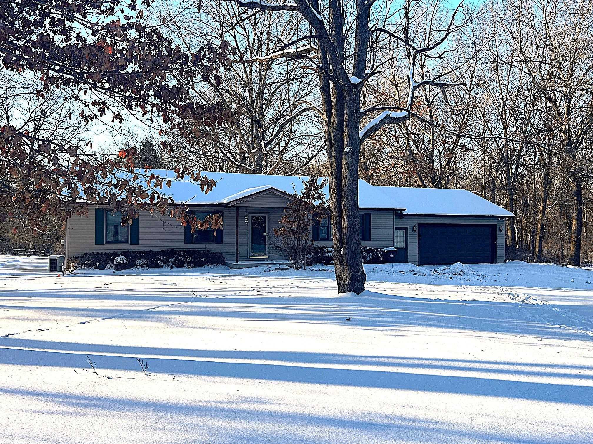 4751 Bath Road, Perry, MI 48872 — front exterior