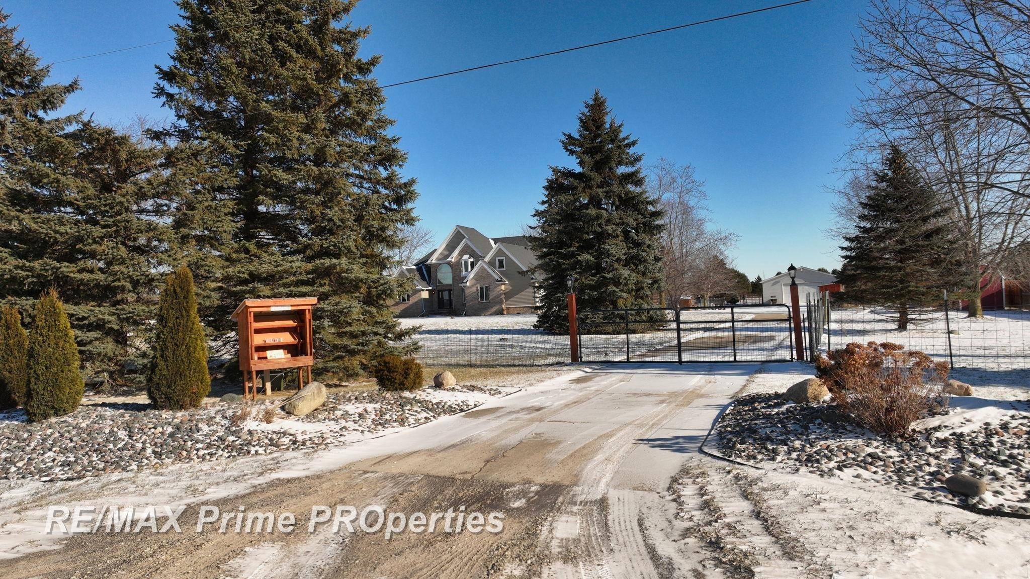 2056 N Duffield Road, Flushing, MI 48433 — Photo 3