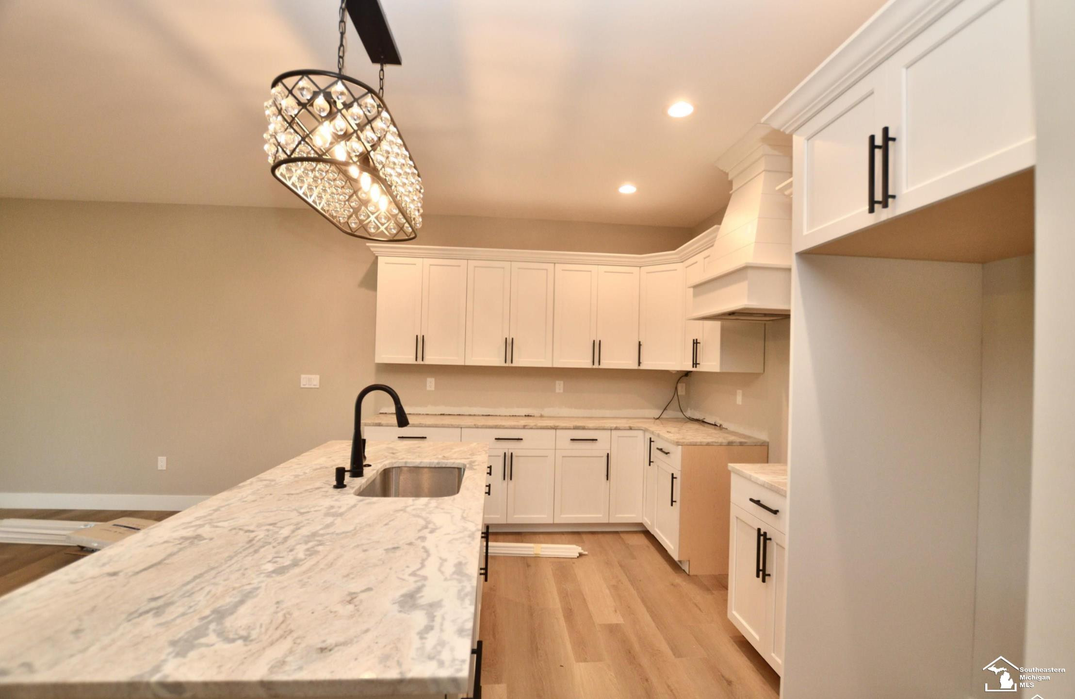 11075 S Custer Road, Monroe, MI 48161 — Photo 9