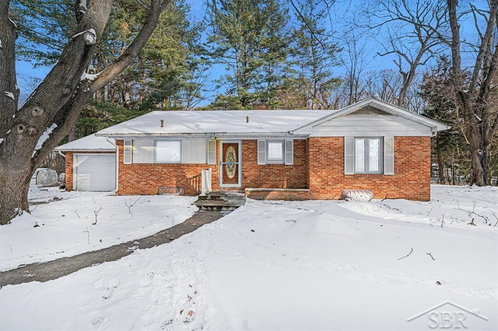 532 N Costley Drive, Midland, MI 48640 — Photo 2