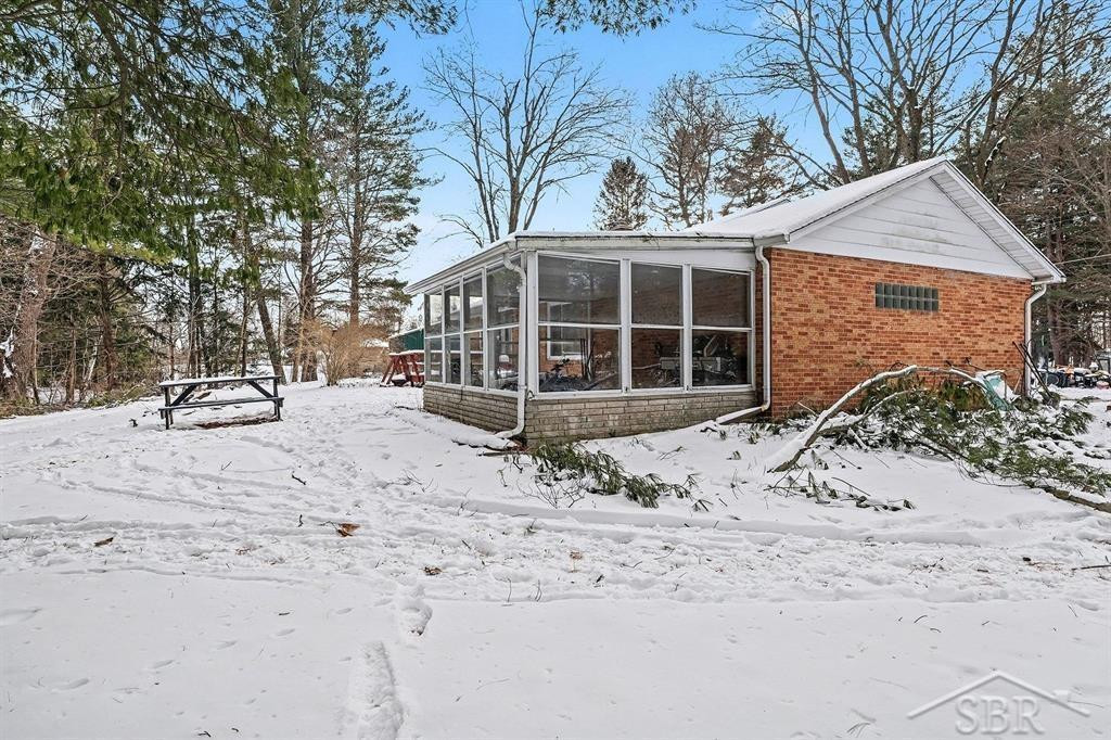 532 N Costley Drive, Midland, MI 48640 — Photo 23