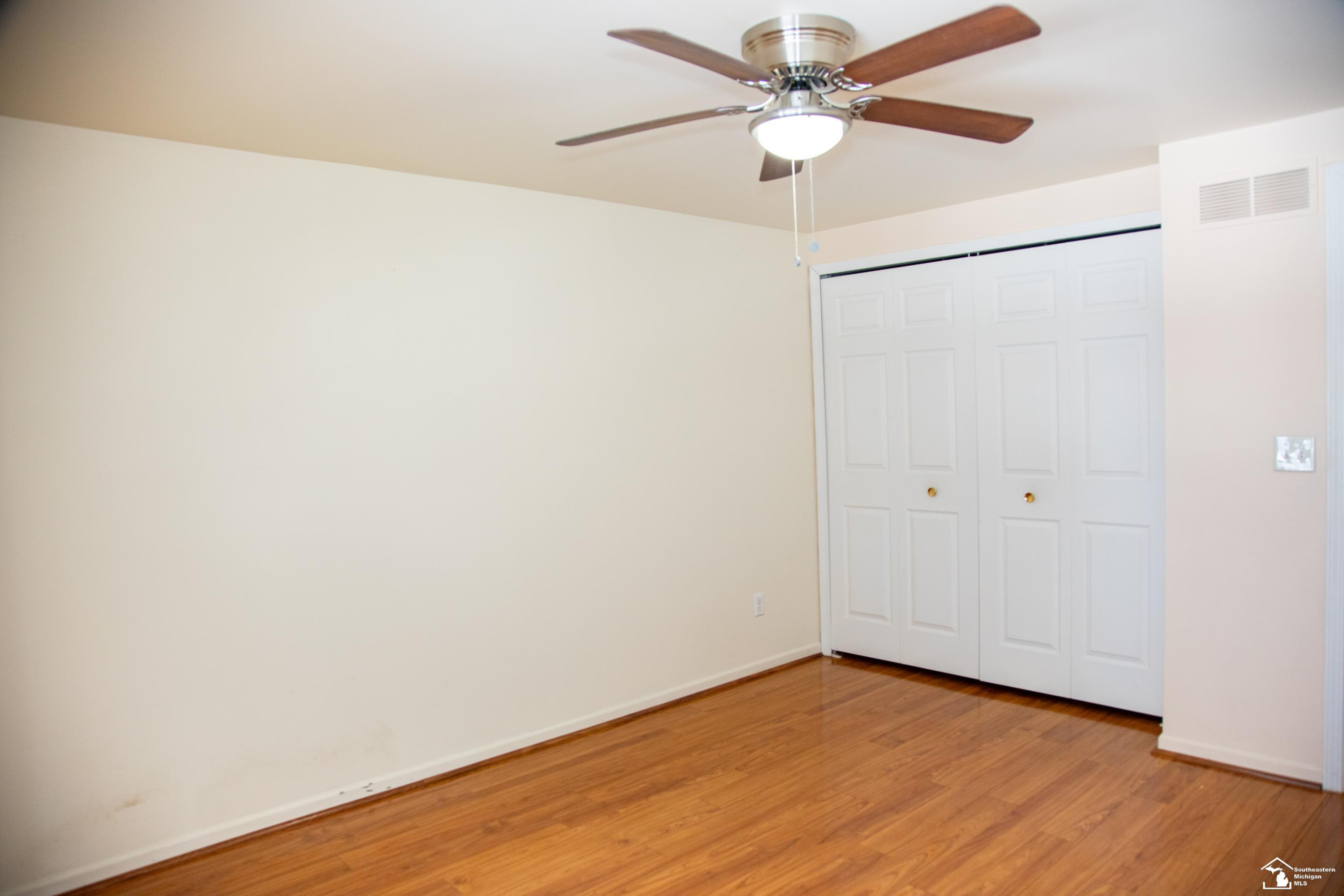 18641 Hilltop Lane, Riverview, MI 48193 — Photo 29