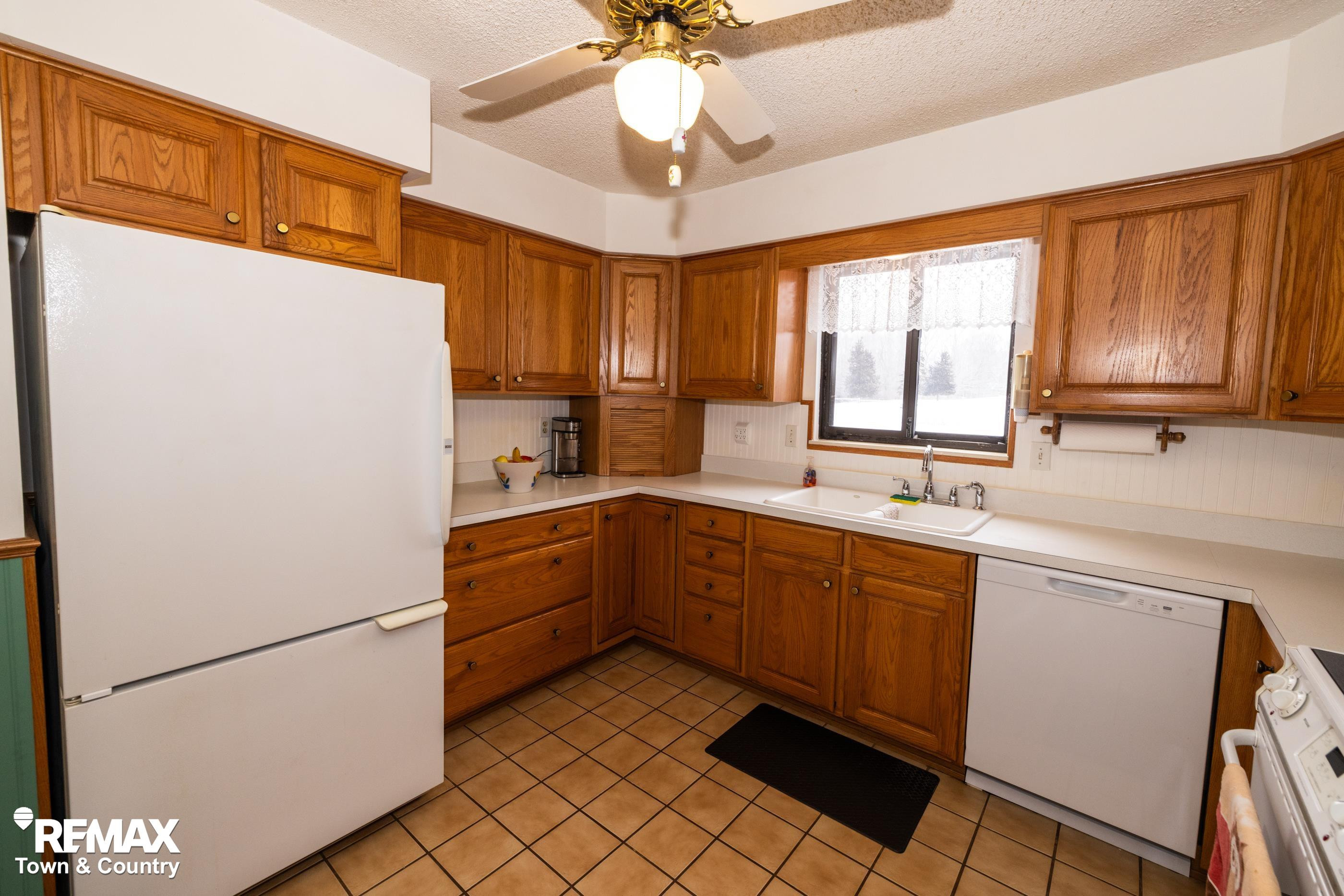 7444 Potter Road, Flushing, MI 48433 — Photo 14