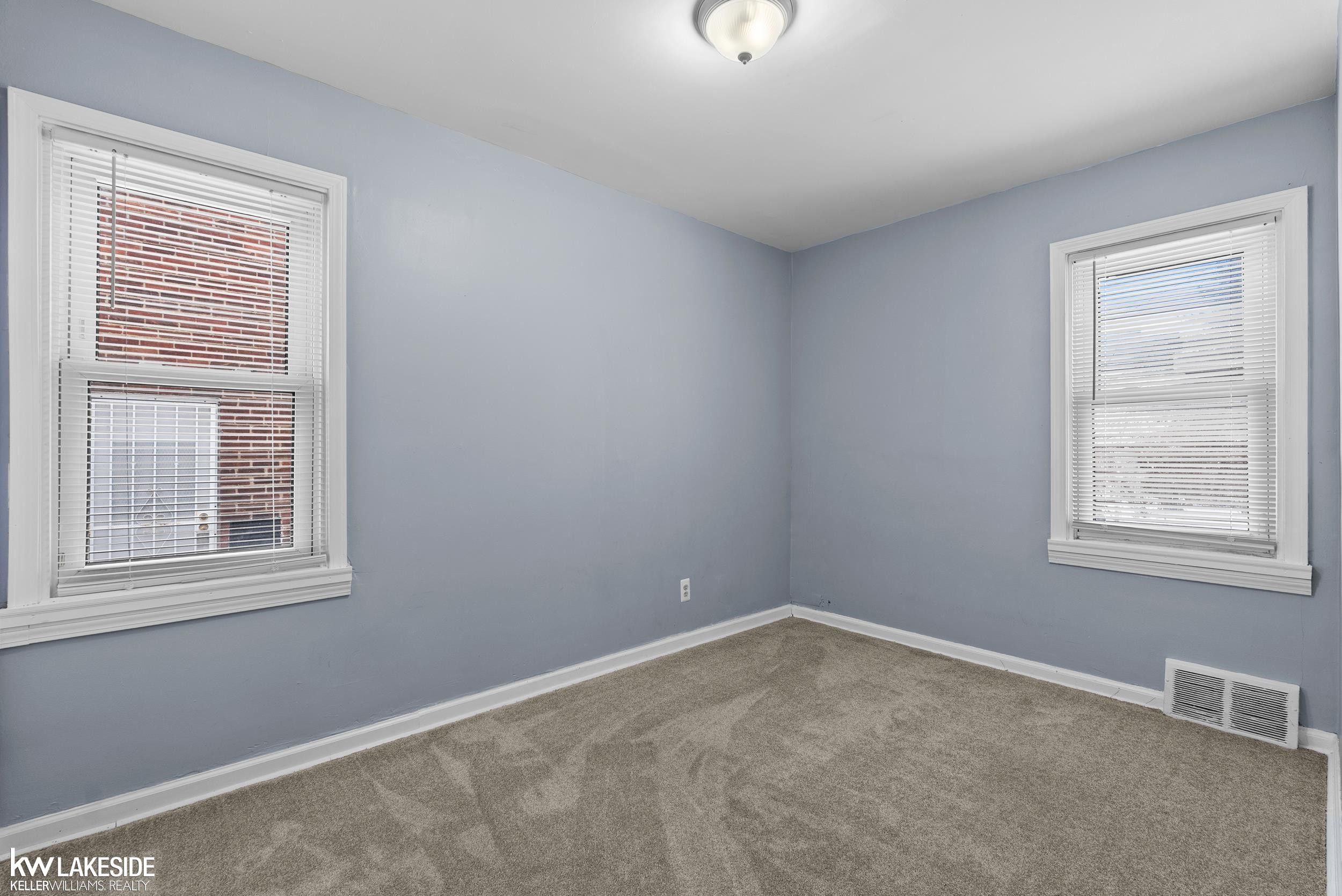 12908 Riverview Street, Detroit, MI 48223 — Photo 11