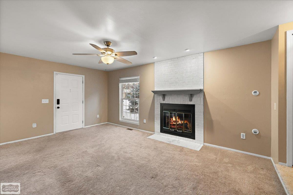 44585 N Bunker Hill Drive, Clinton Twp, MI 48038 — Photo 16