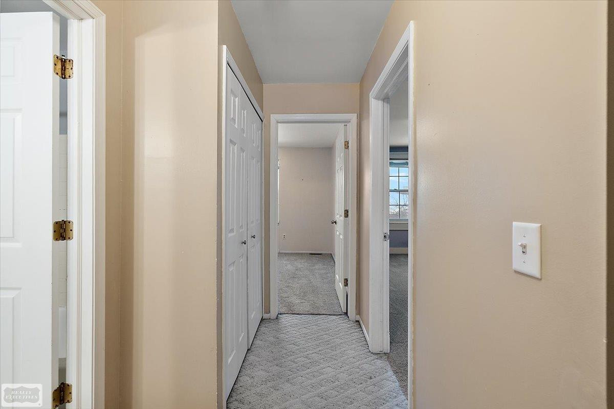 44585 N Bunker Hill Drive, Clinton Twp, MI 48038 — Photo 27