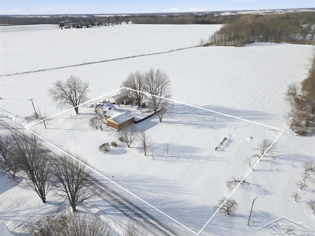 2760 S Eight Mile Road, Auburn, MI 48611 — Photo 6