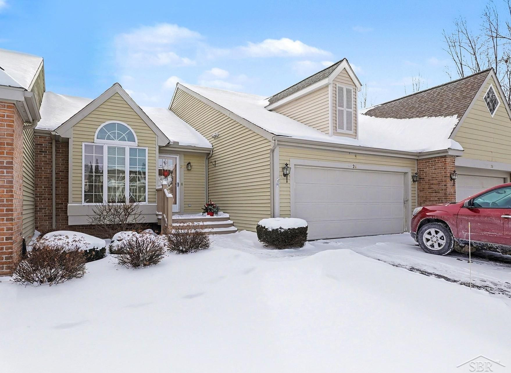 24 W Drake Drive, Saginaw, MI 48603 — front exterior