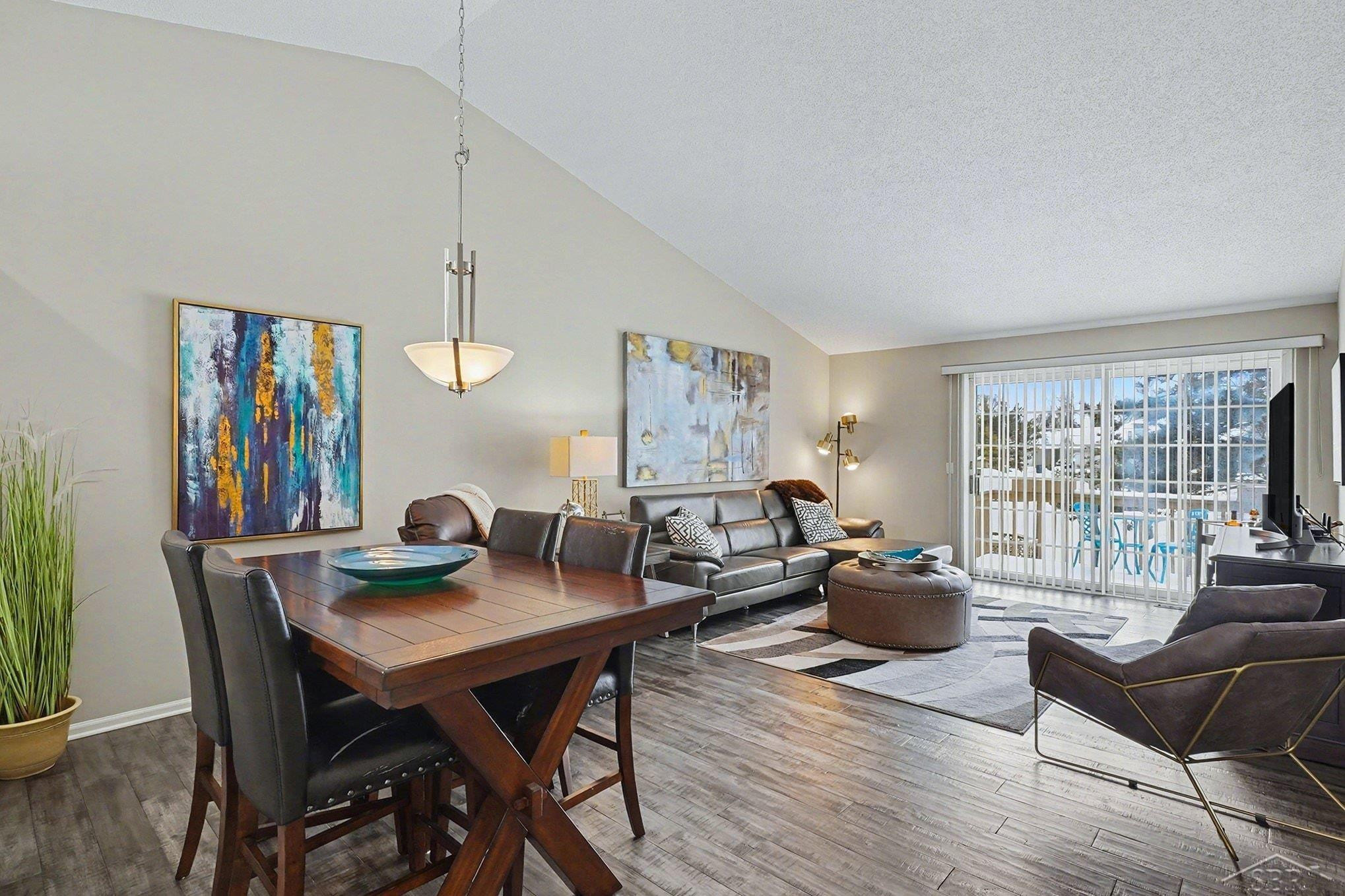 24 W Drake Drive, Saginaw, MI 48603 — Photo 3