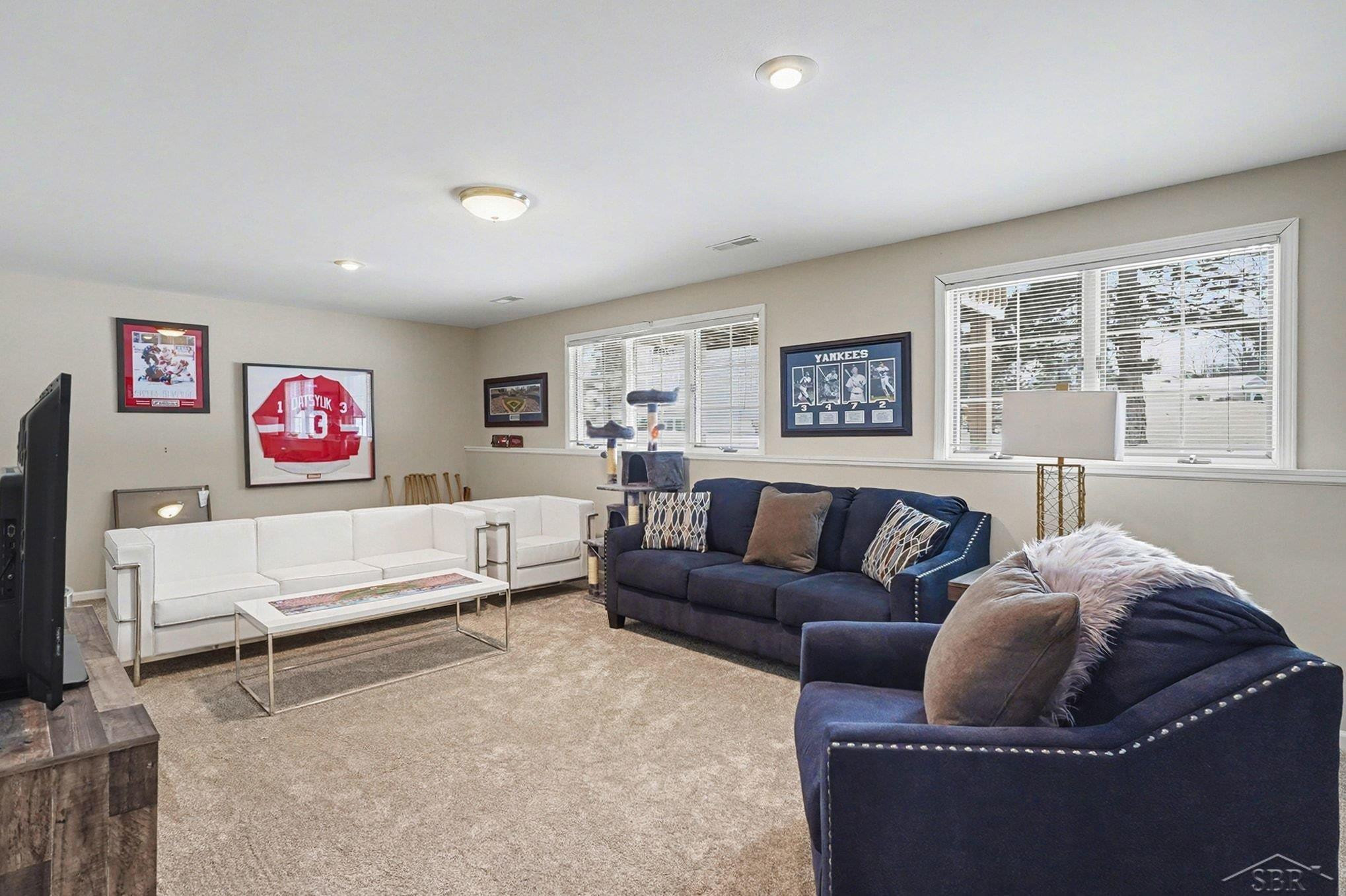 24 W Drake Drive, Saginaw, MI 48603 — Photo 15