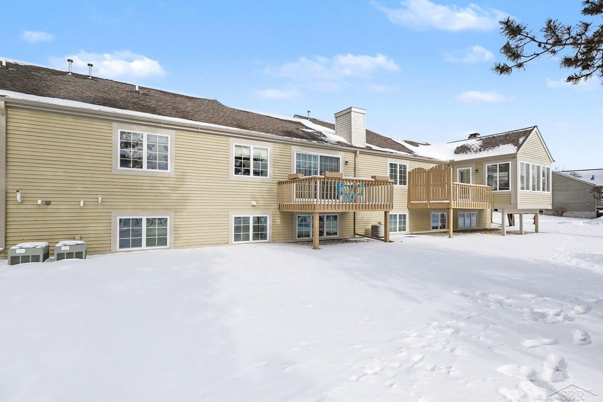 24 W Drake Drive, Saginaw, MI 48603 — Photo 20