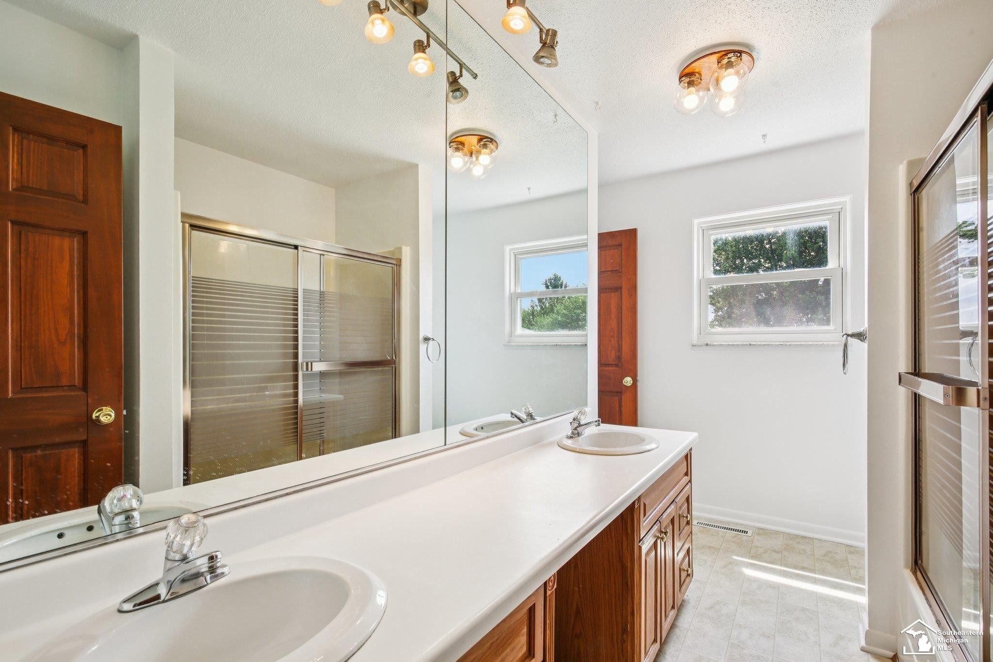 5571 Zink Road, Maybee, MI — Photo 9