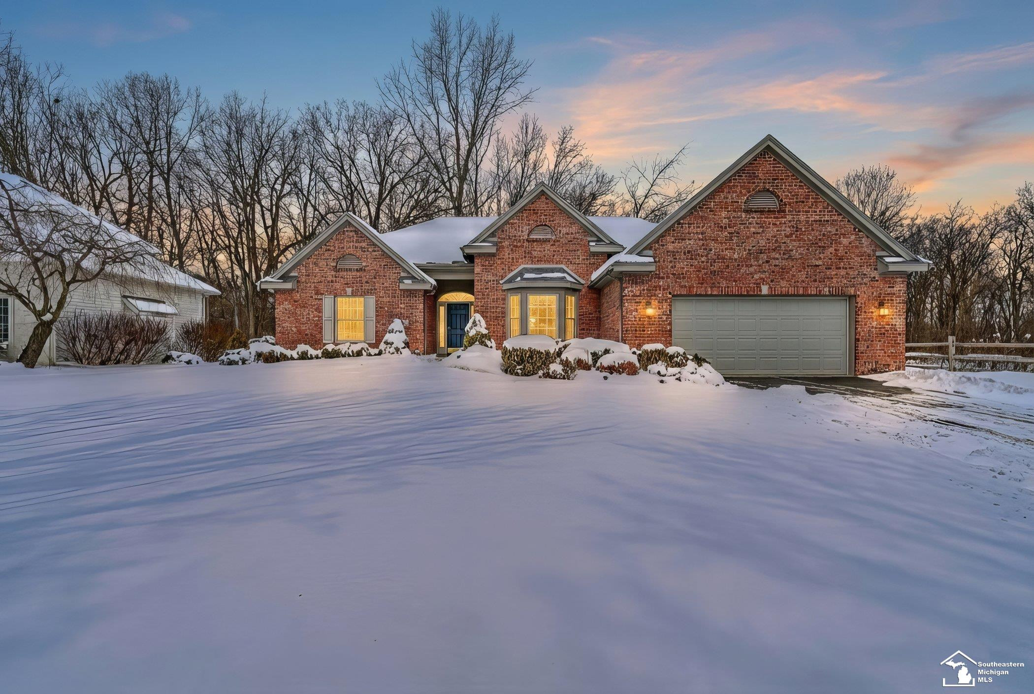 3830 Coachman Drive, Lambertville, MI 48144 — front exterior