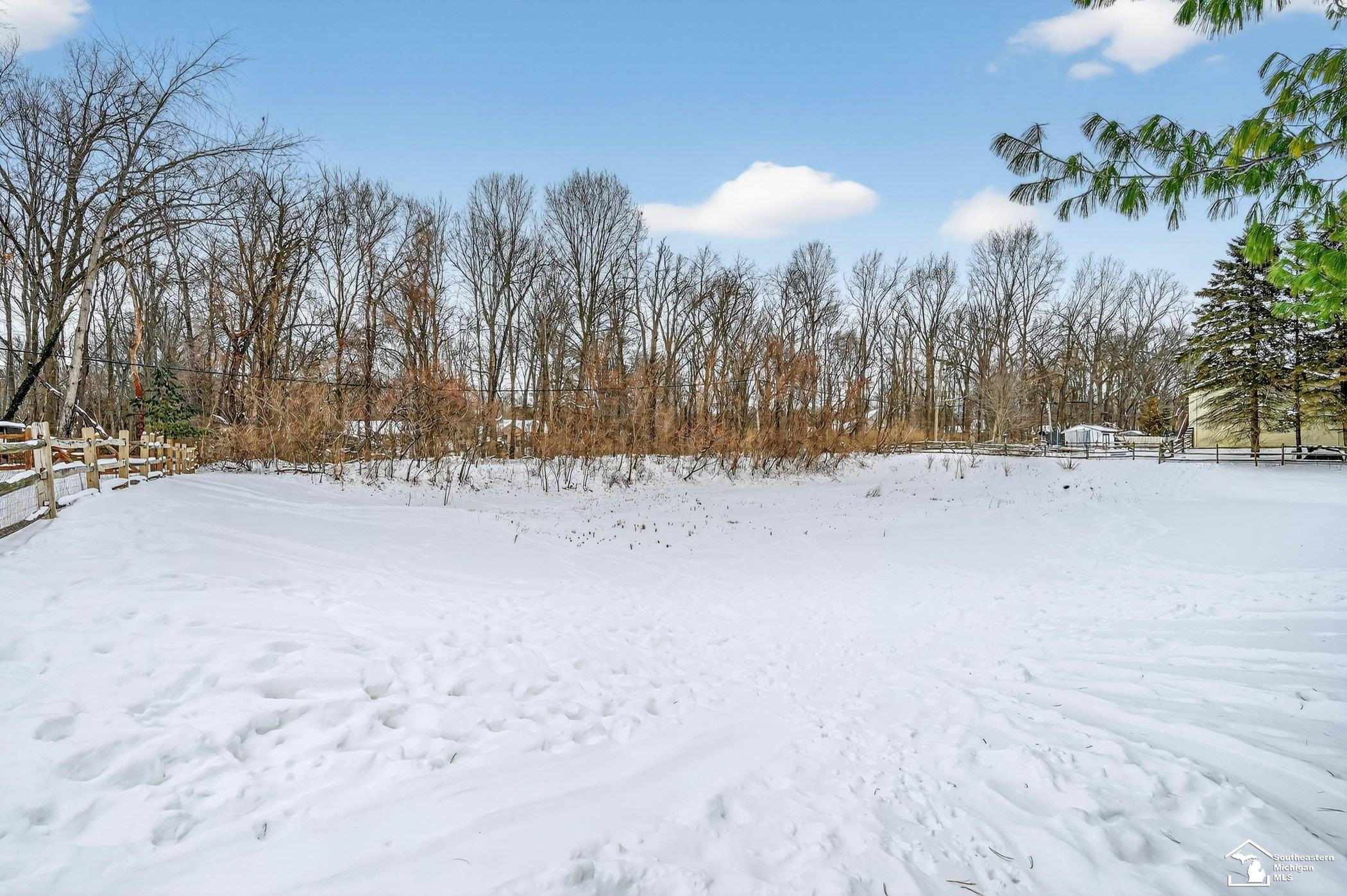 3830 Coachman Drive, Lambertville, MI 48144 — Photo 43