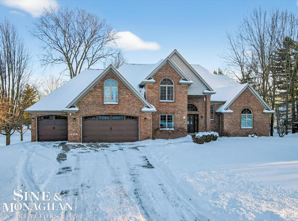 9 Golfside Drive, MI 48079 — front exterior