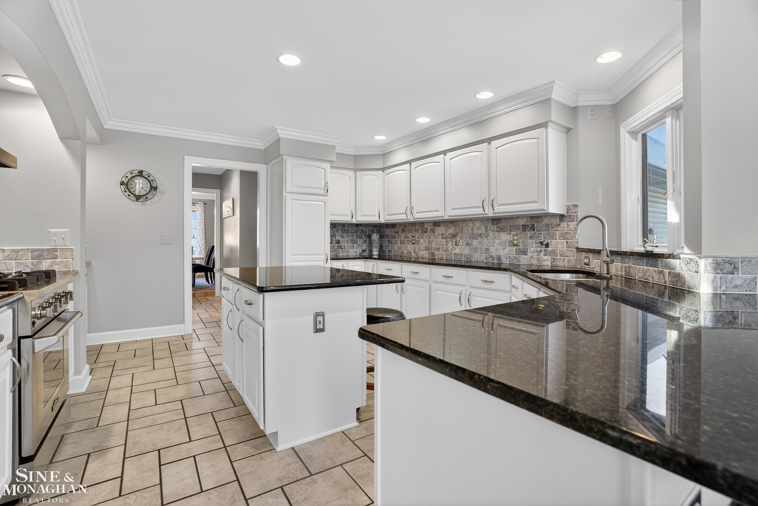 9 Golfside Drive, MI 48079 — Photo 8