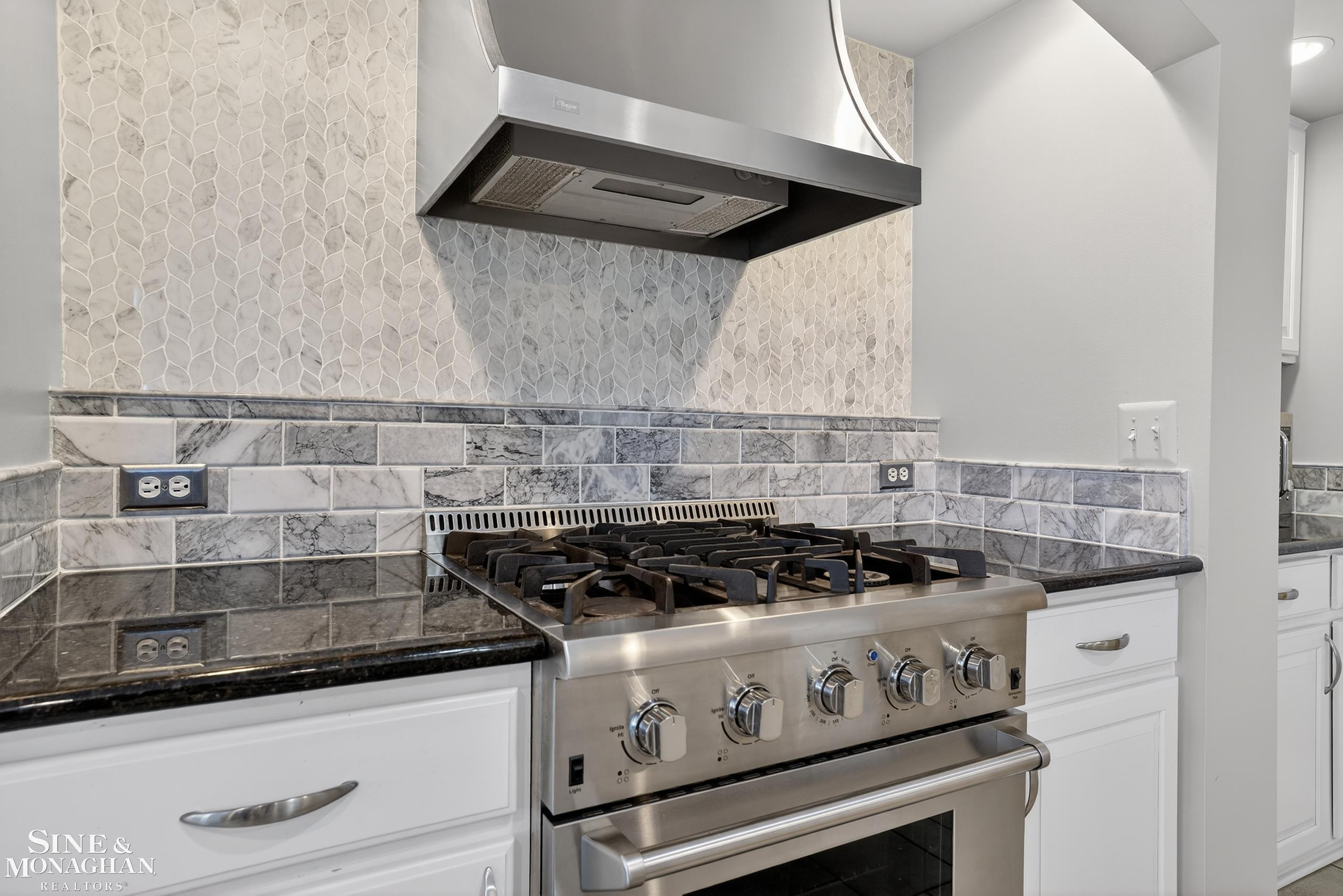 9 Golfside Drive, MI 48079 — Photo 10