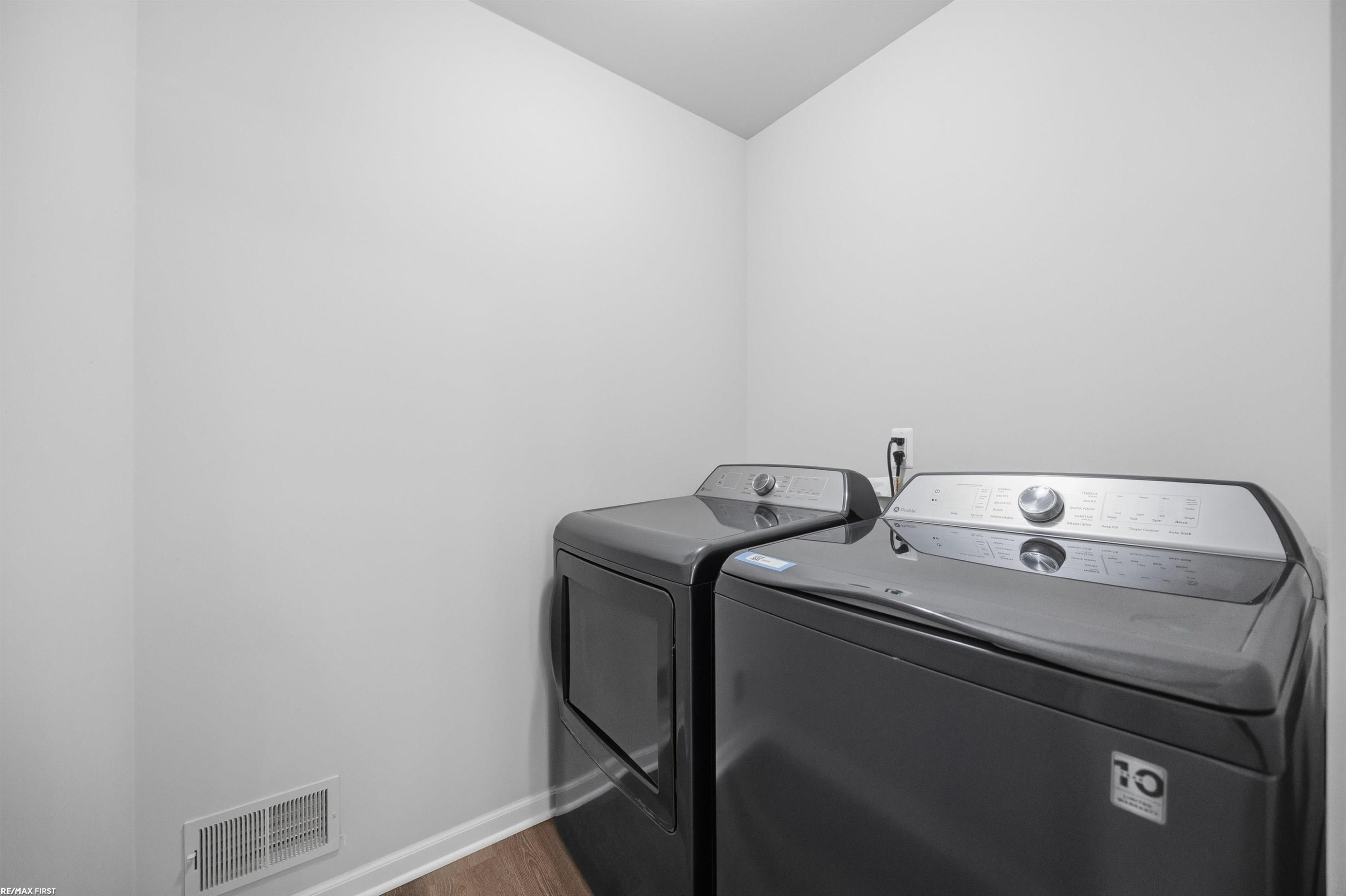 45215 Fairchild Road, Macomb, MI 48042 — Photo 22
