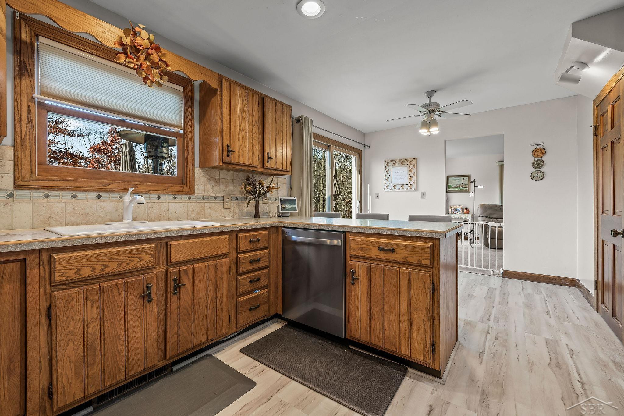1305 E Pine River Road, Midland, MI 48640 — Photo 13