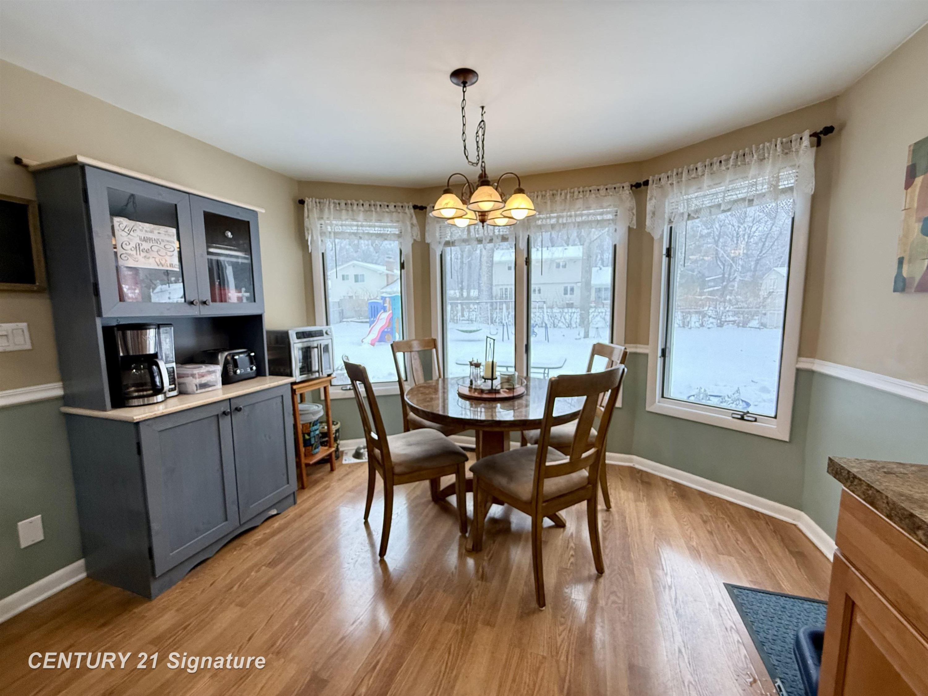 682 Cheryl Street, Saginaw, MI 48609 — Photo 7