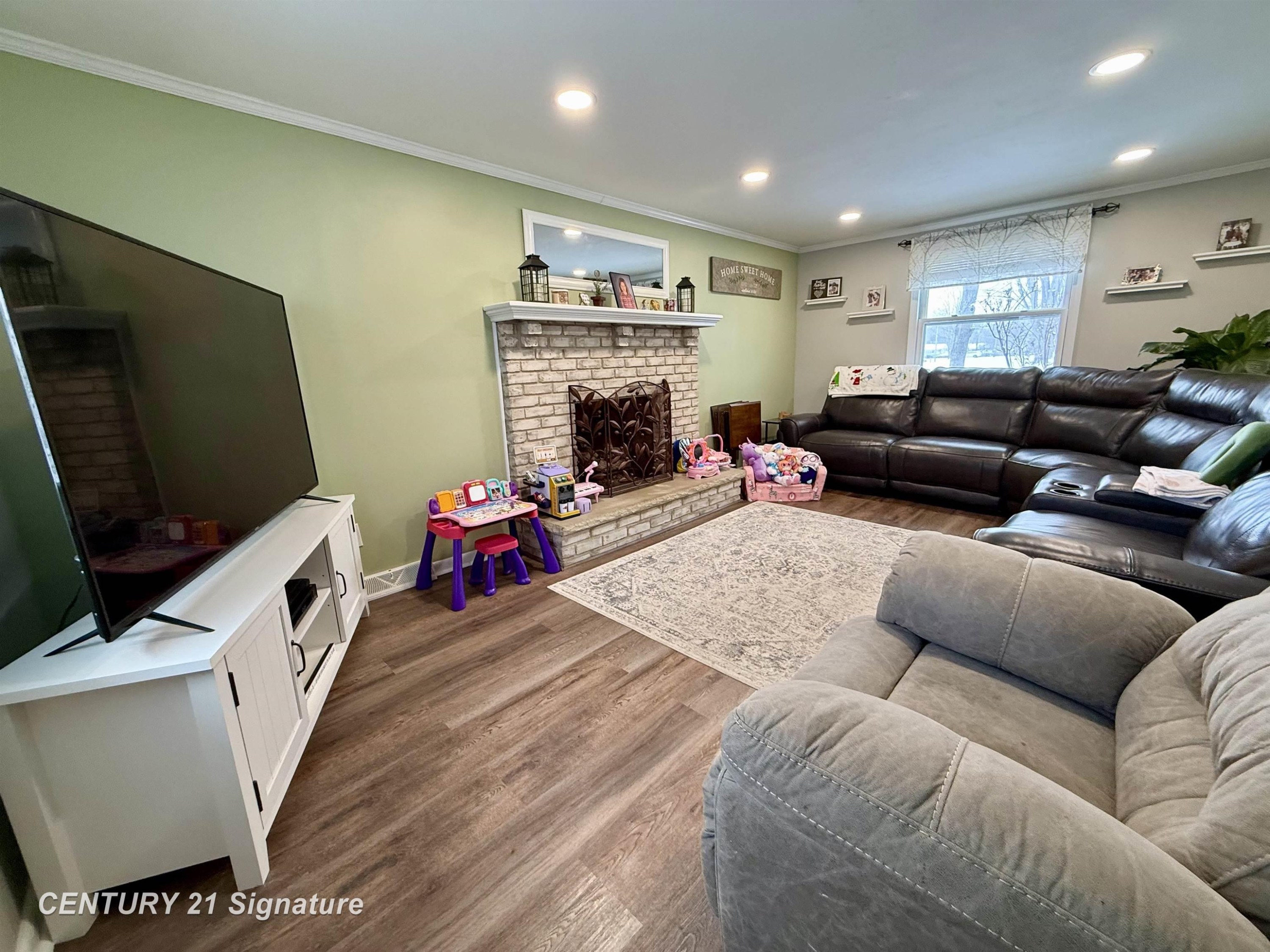 682 Cheryl Street, Saginaw, MI 48609 — Photo 10