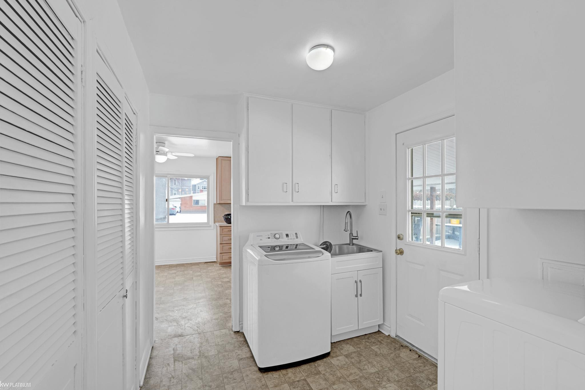 1714 Moulin Avenue, Madison Heights, MI 48071 — Photo 11