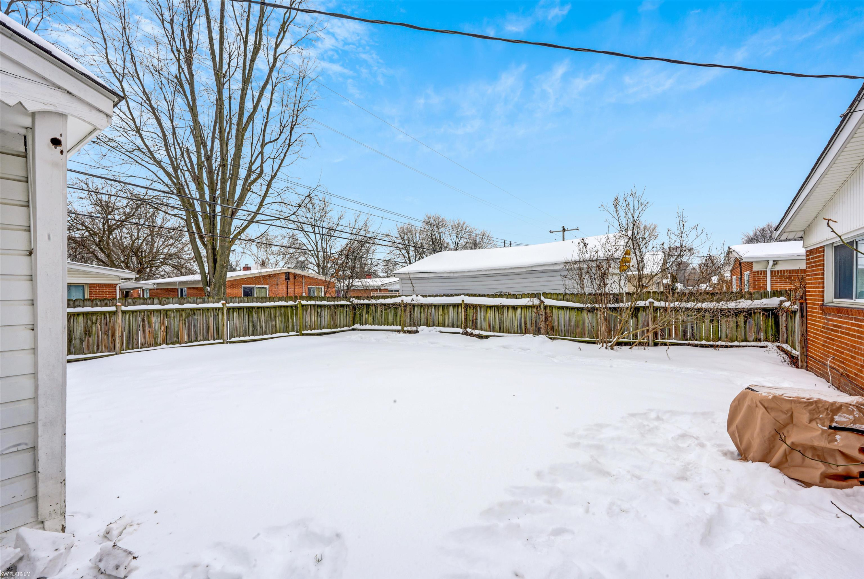 1714 Moulin Avenue, Madison Heights, MI 48071 — Photo 25