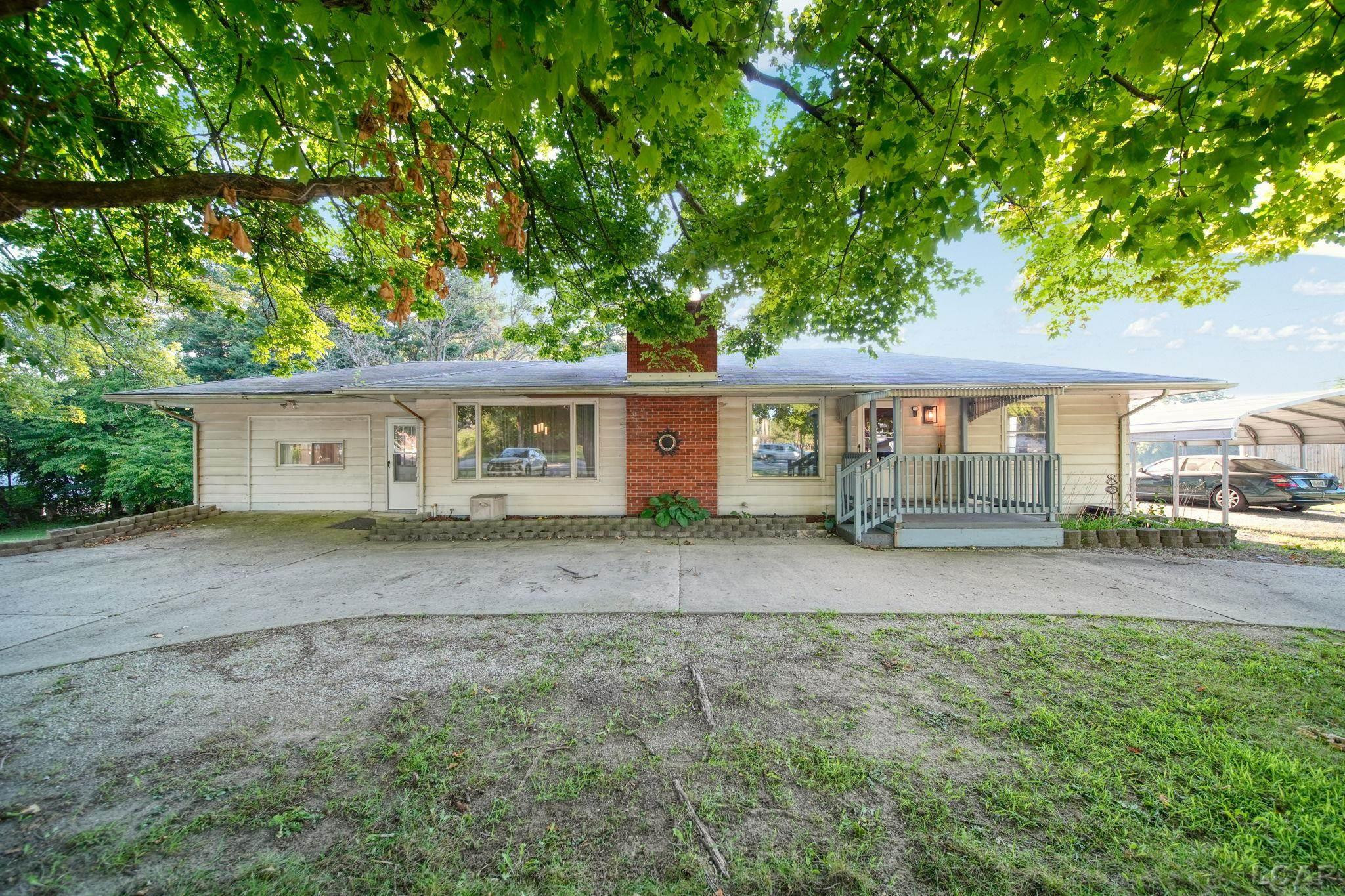 3311 N Adrian Highway, Adrian, MI 49221 — front exterior