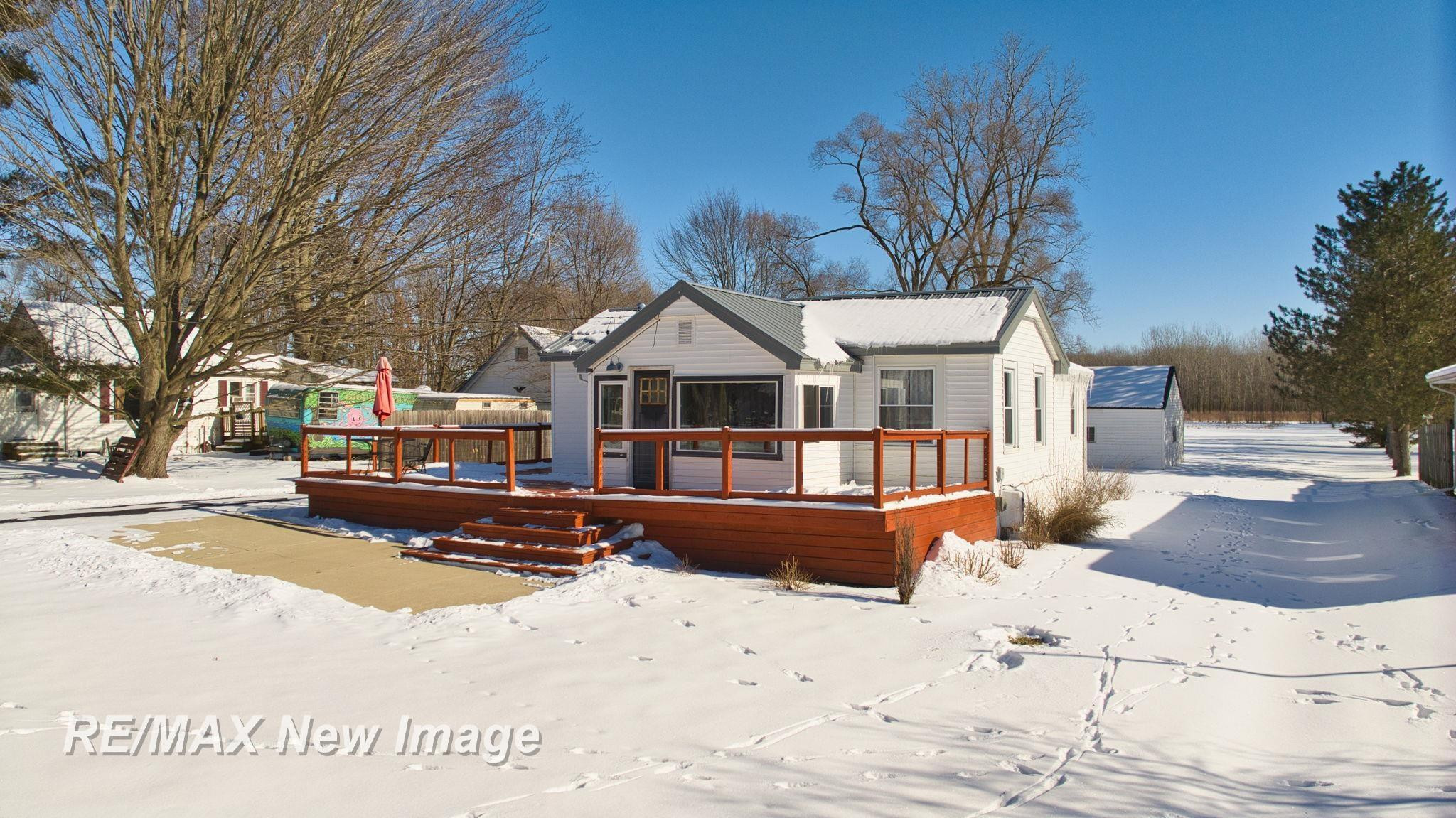 2845 Weigl Road, Saginaw, MI 48609 — Photo 2