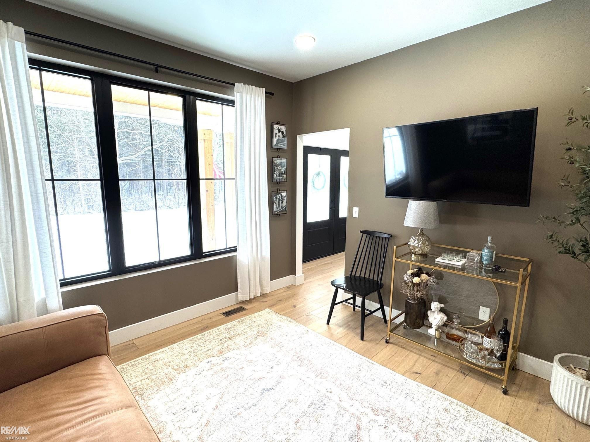 5718 Sheldon Road, Rochester, MI 48306 — Photo 6