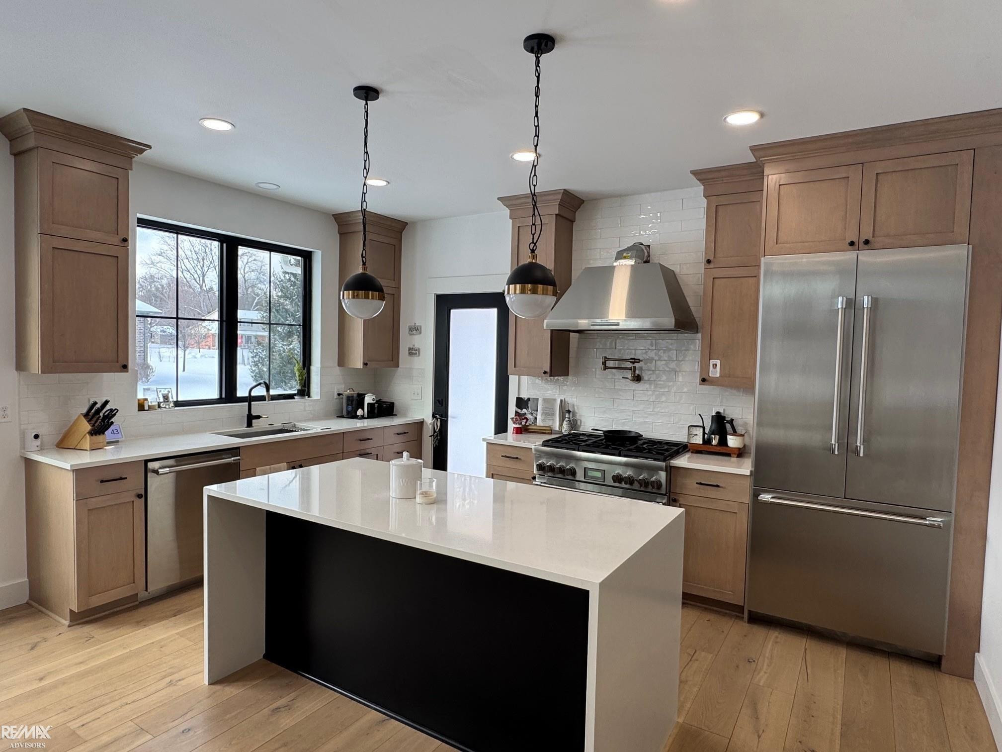 5718 Sheldon Road, Rochester, MI 48306 — Photo 9