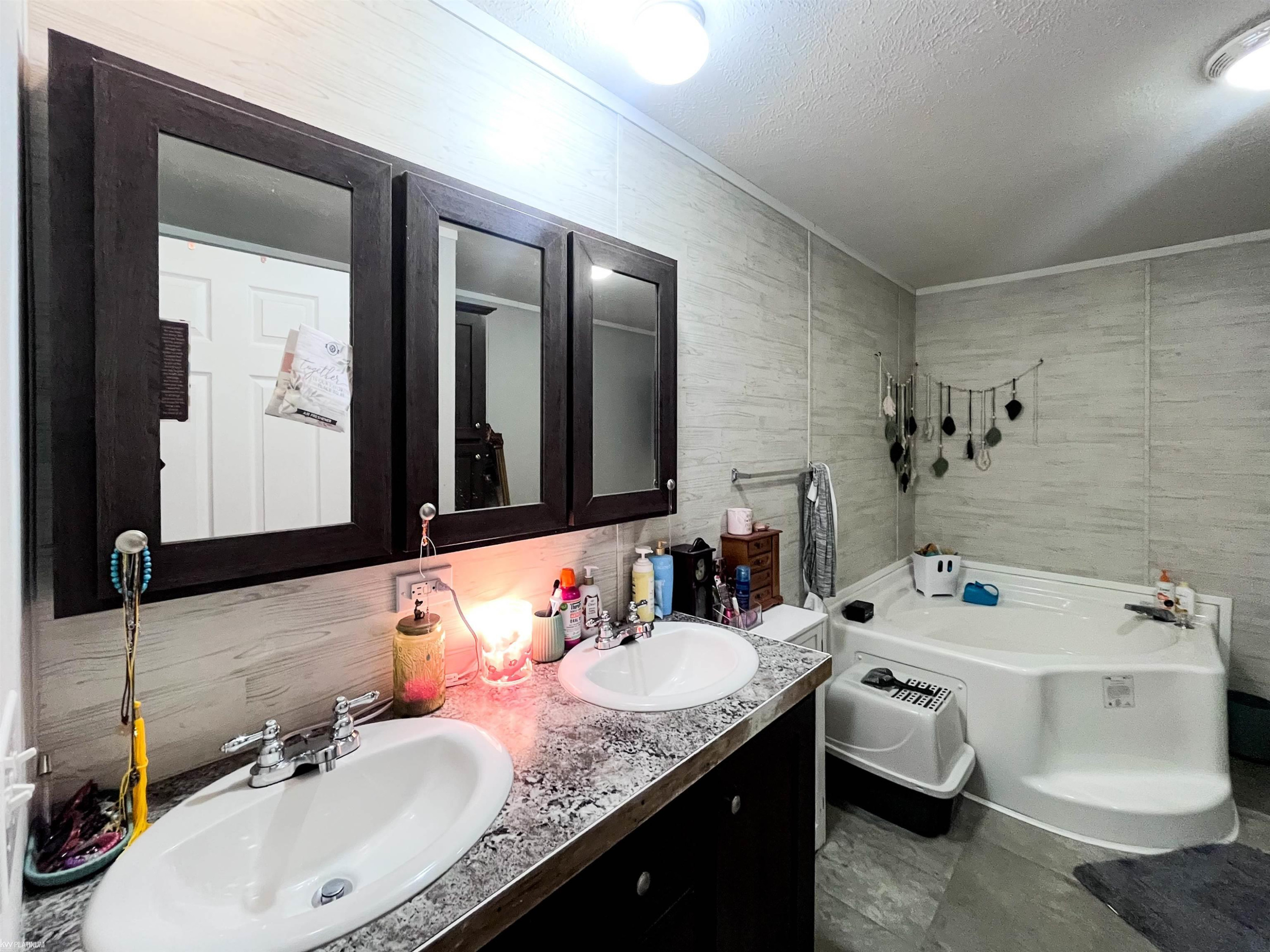 46188 La Crosse Drive, Macomb, MI 48044 — Photo 11