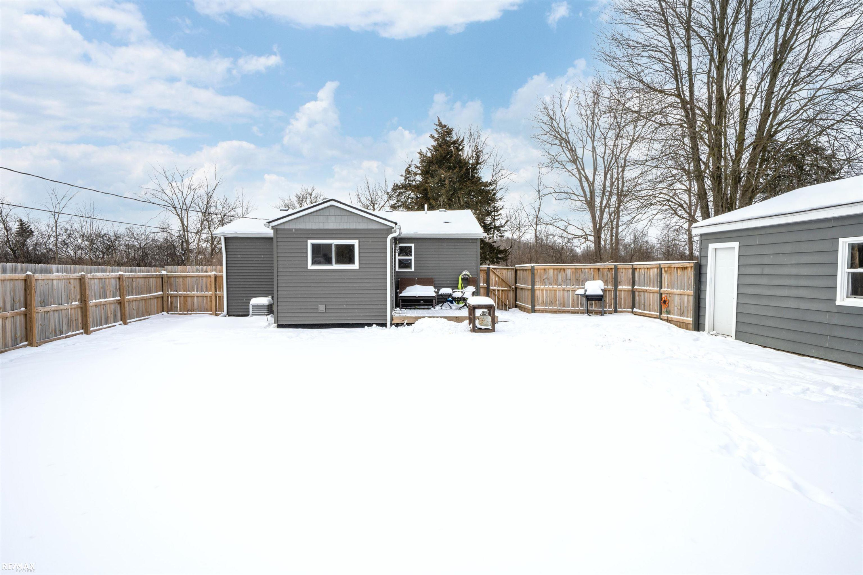45800 Hull Rd Road, Van Buren, MI 48111 — Photo 27