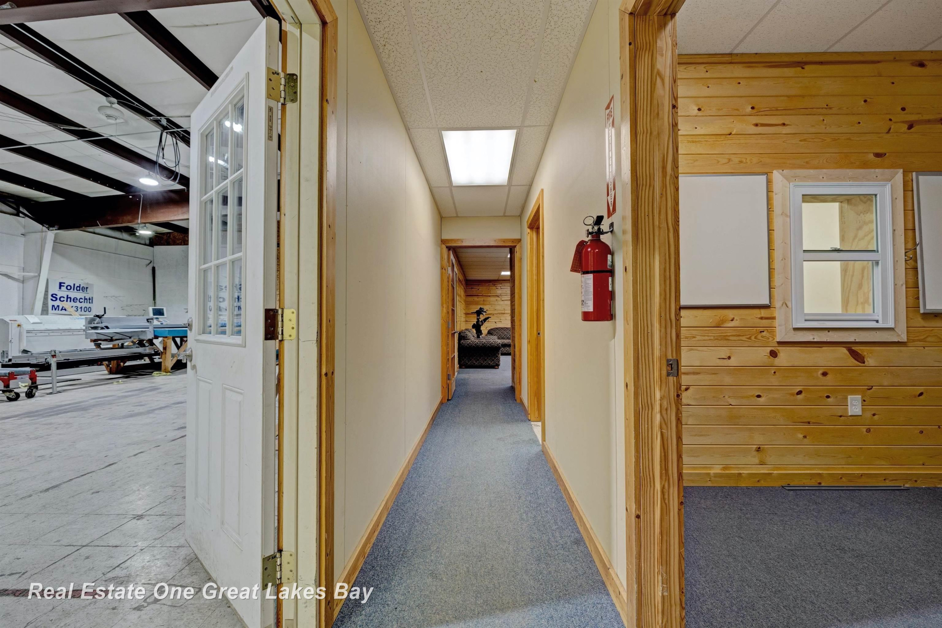1875 Lansing Road, Charlotte, MI, 48813