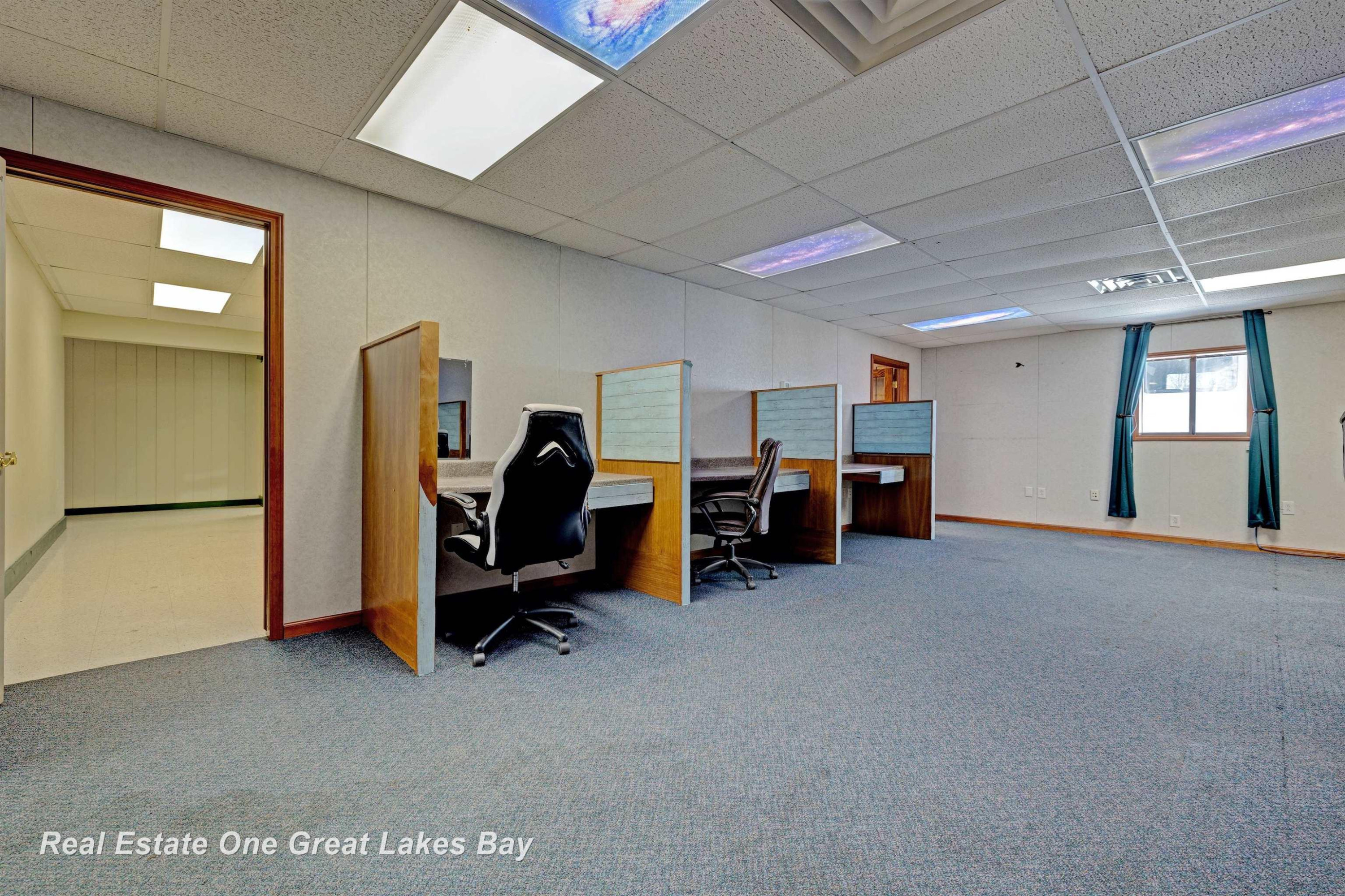 1875 Lansing Road, Charlotte, MI, 48813