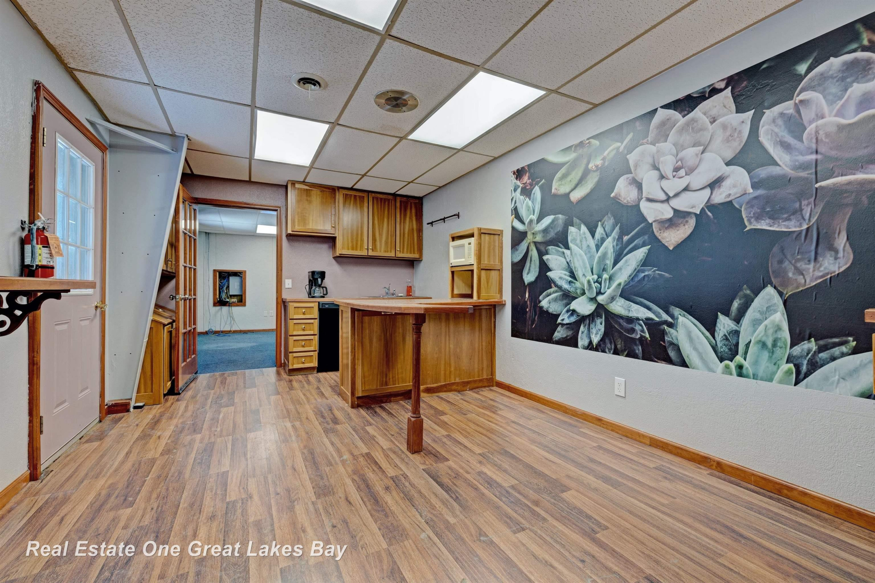 1875 Lansing Road, Charlotte, MI, 48813