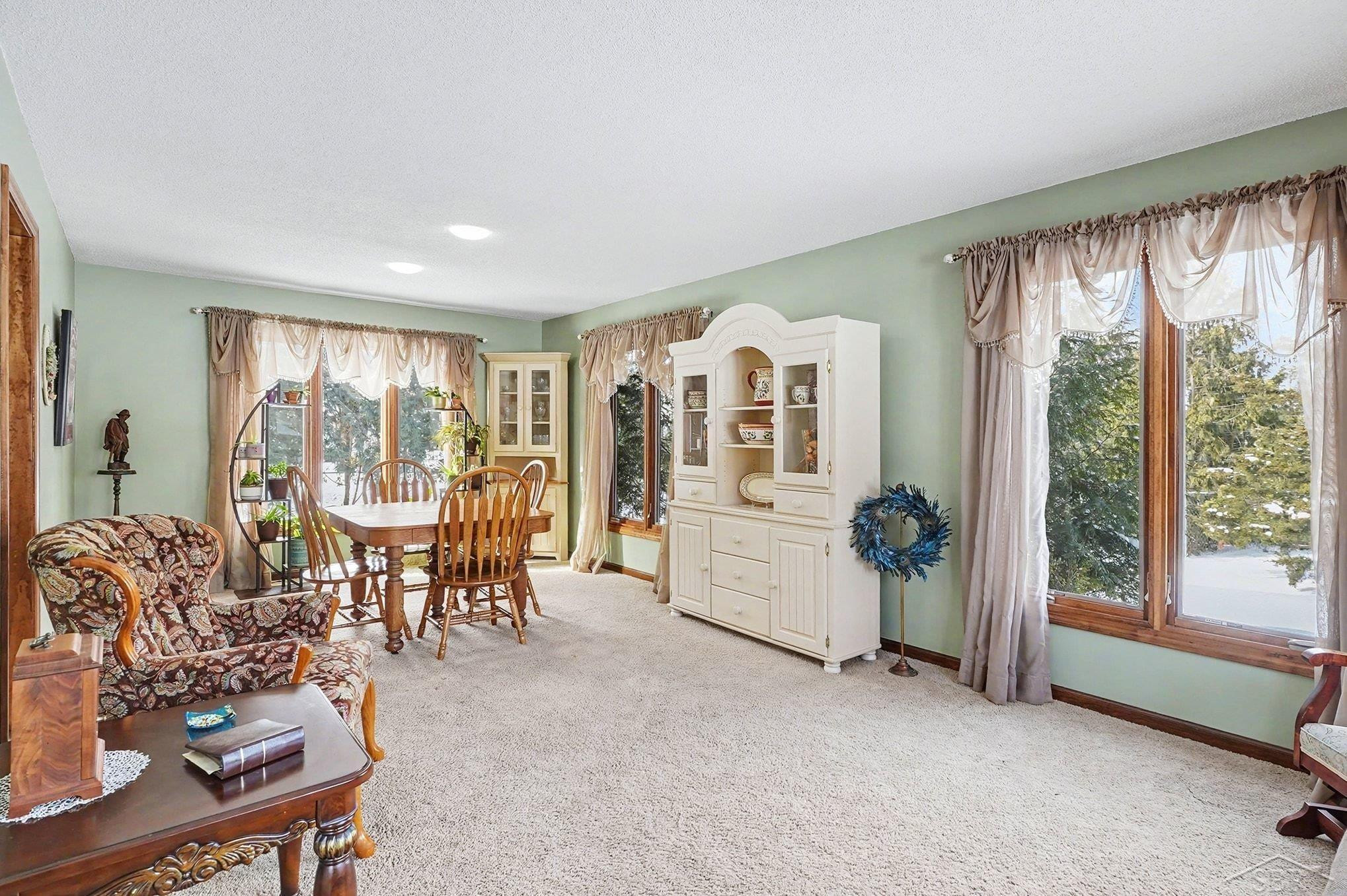 306 Eda Court, Essexville, MI 48732 — Photo 4