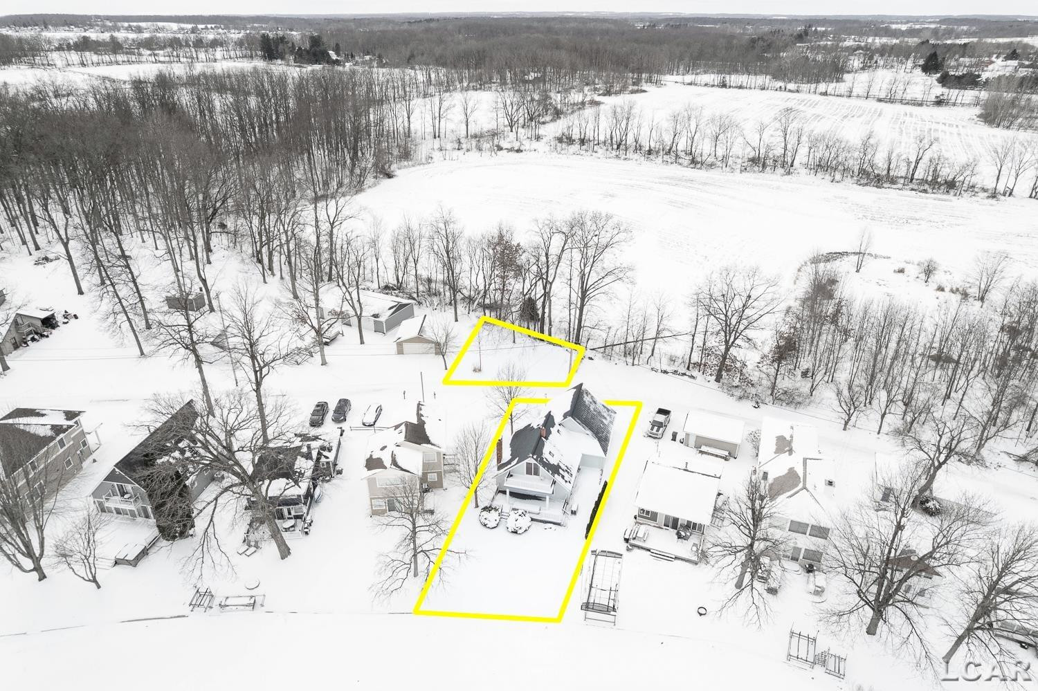 8164 Clarks Cove, Addison, MI 49220 — Photo 2