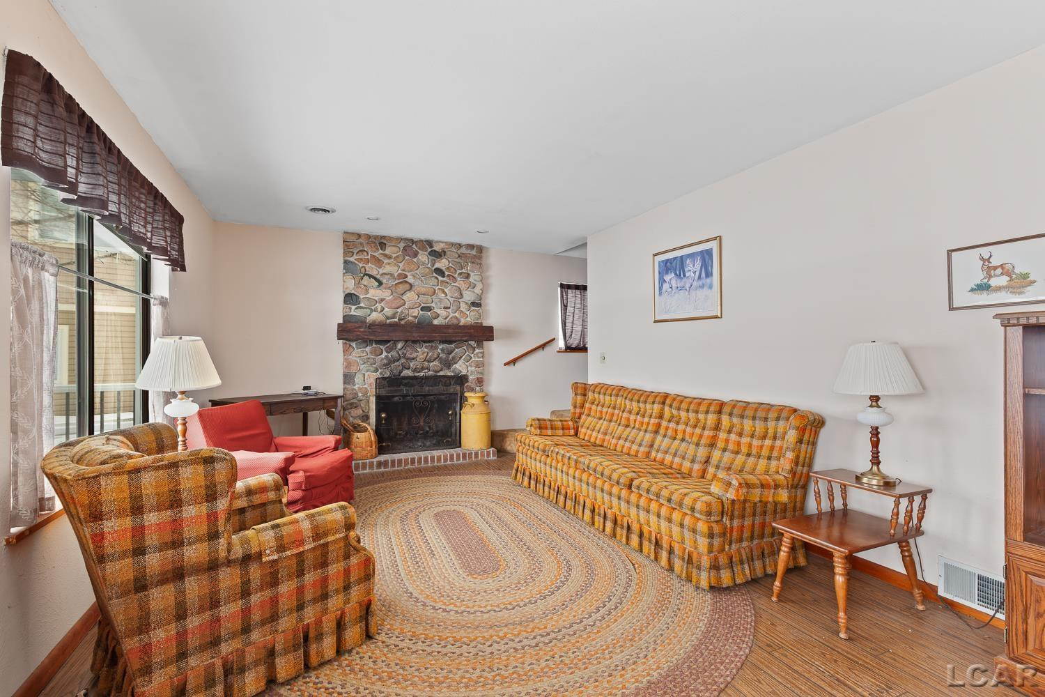 8164 Clarks Cove, Addison, MI 49220 — Photo 3