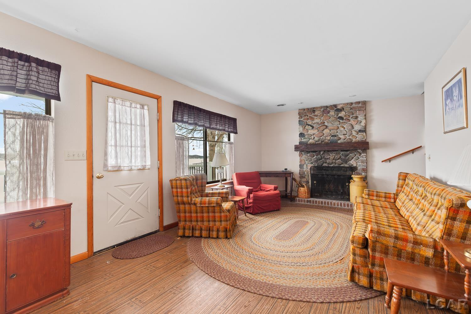 8164 Clarks Cove, Addison, MI 49220 — Photo 4