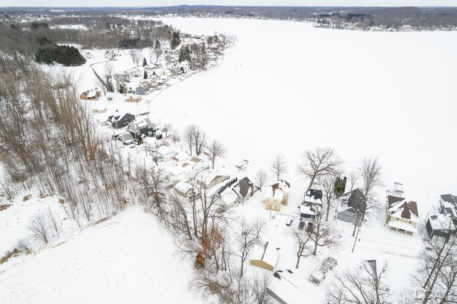 8164 Clarks Cove, Addison, MI 49220 — Photo 45