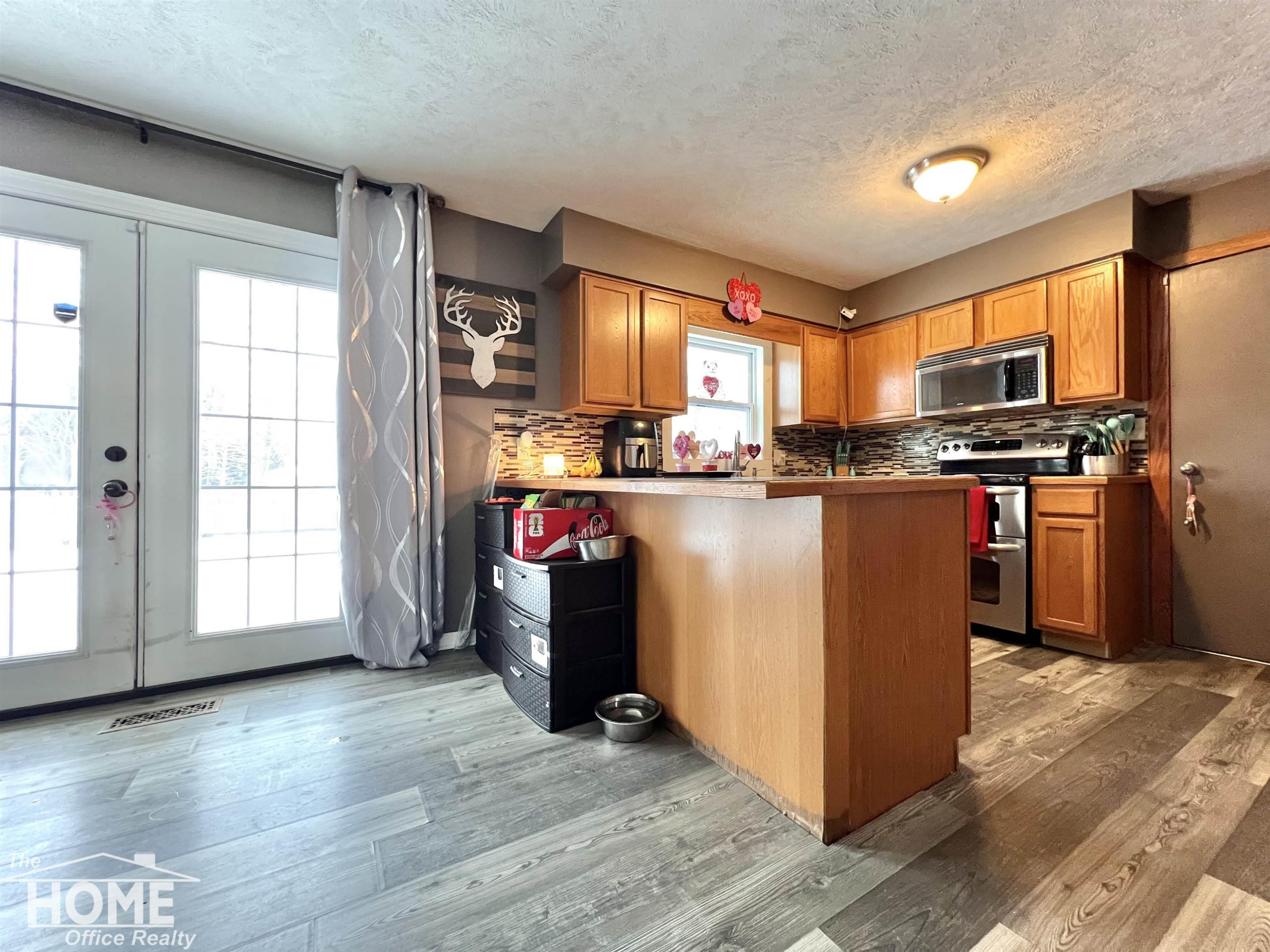 215 Stanley Dr Drive, Corunna, MI 48817 — Photo 9