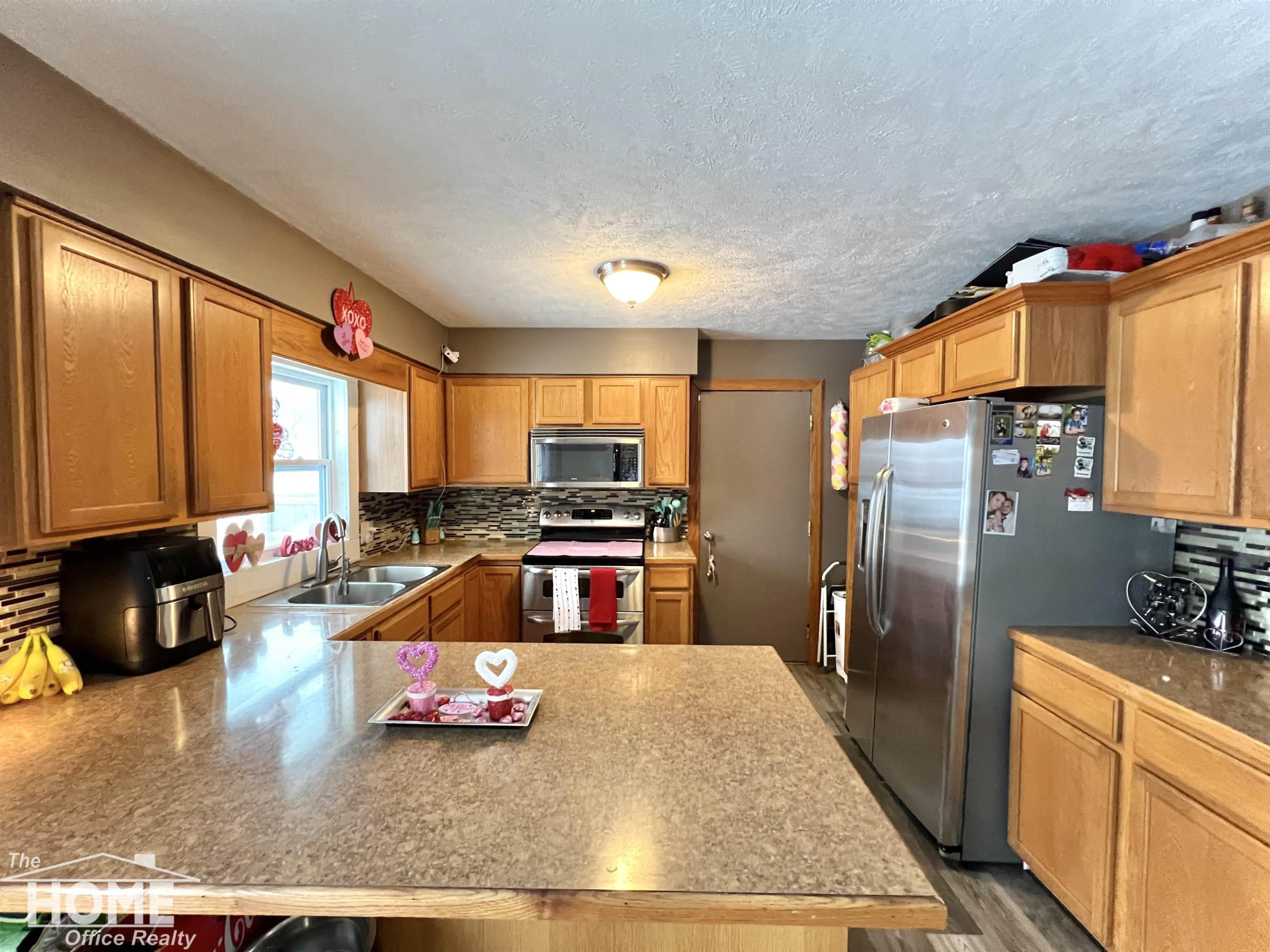 215 Stanley Dr Drive, Corunna, MI 48817 — Photo 10