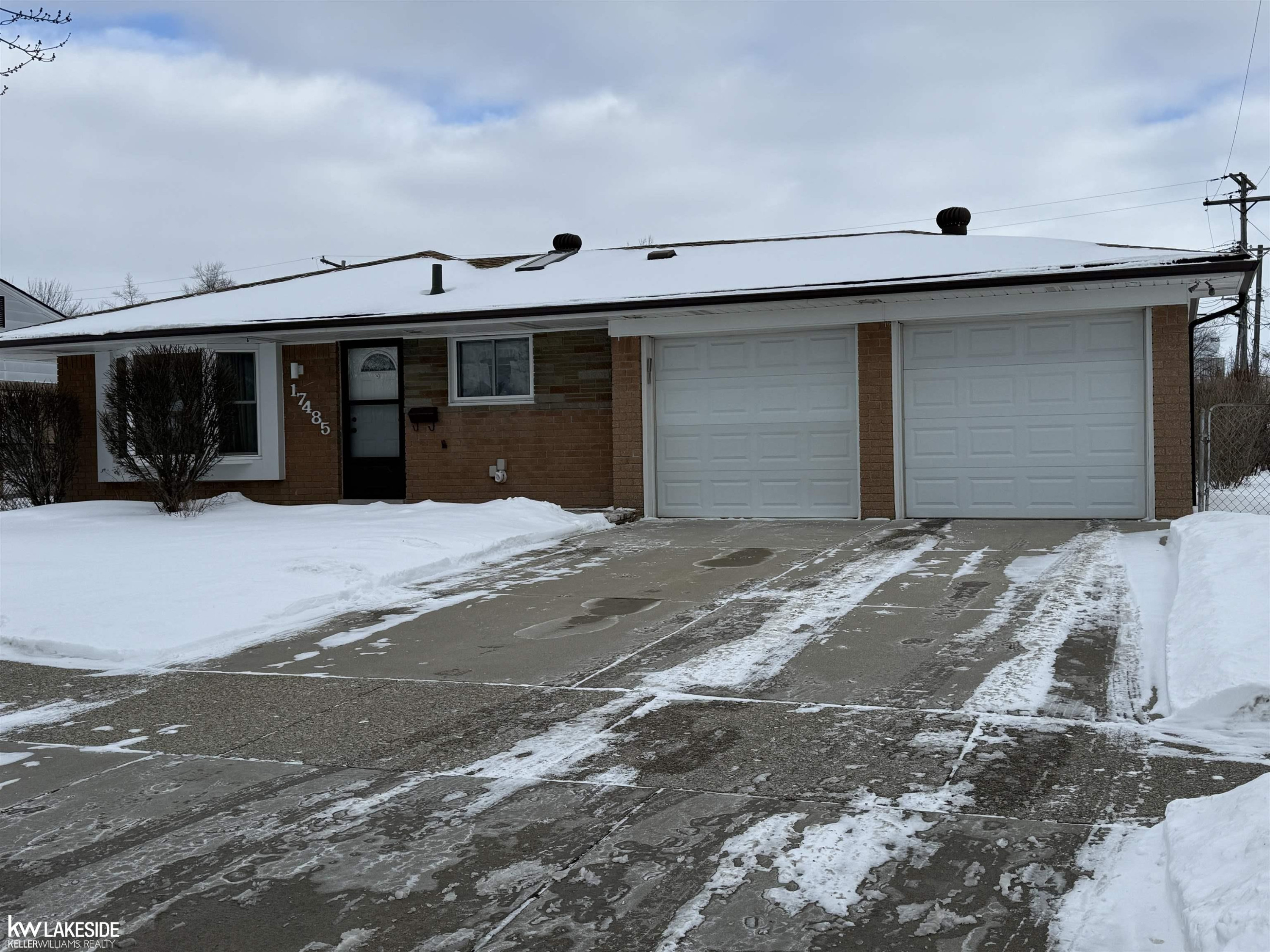 17485 Hans Drive, Fraser, MI 48026 — Photo 2