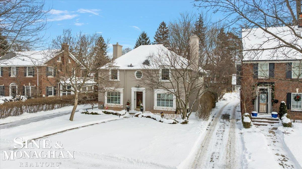 614 Rivard Boulevard, Grosse Pointe, MI 48230 — Photo 2