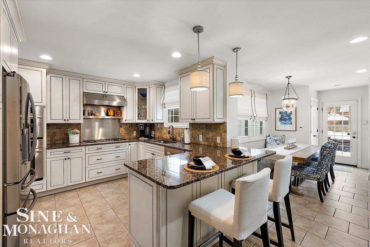 614 Rivard Boulevard, Grosse Pointe, MI 48230 — Photo 10