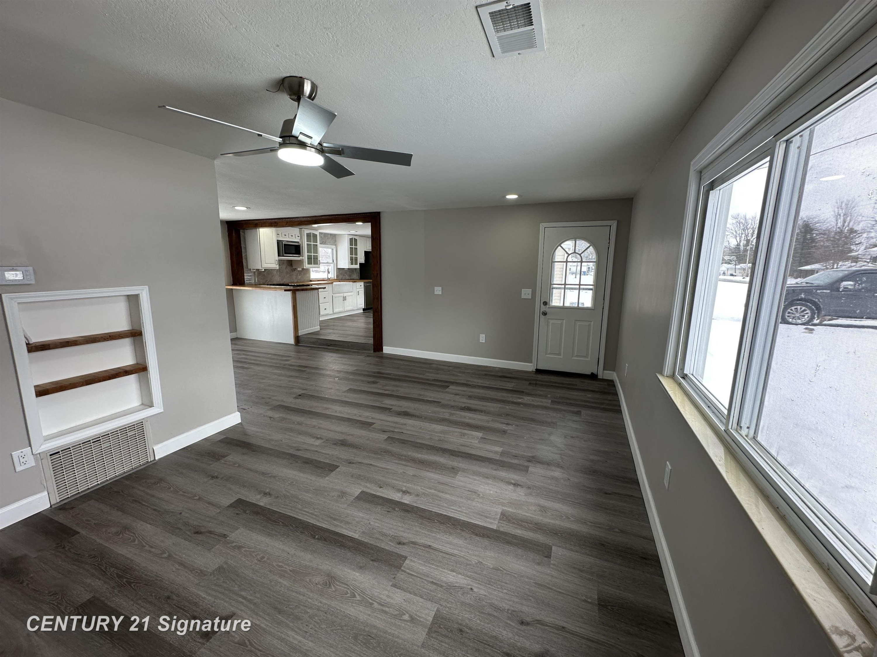 8040 Beecher Road, Flushing, MI 48433 — Photo 3