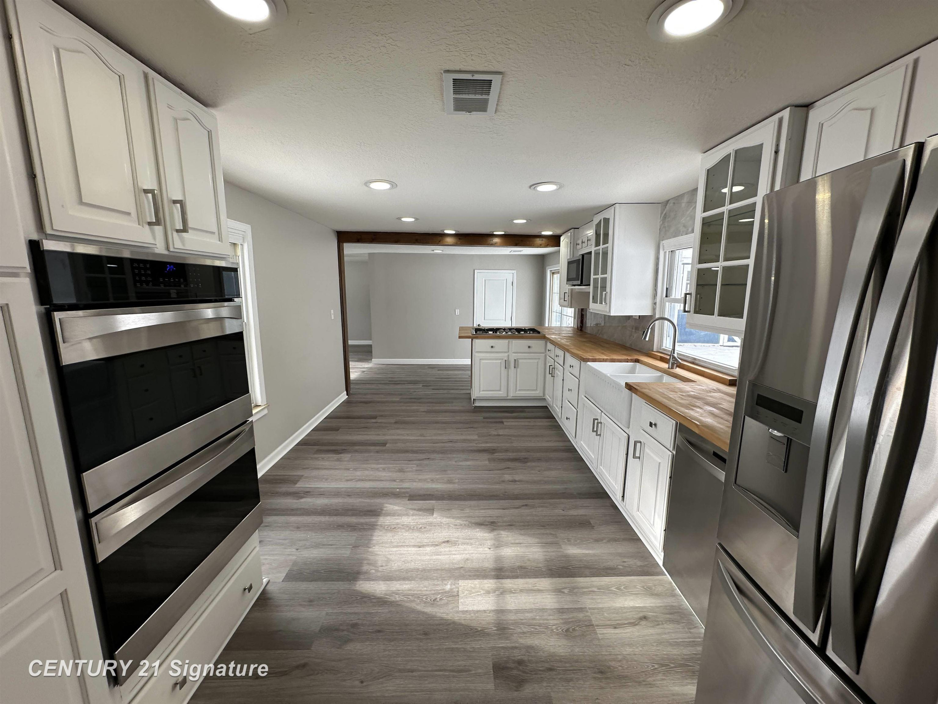8040 Beecher Road, Flushing, MI 48433 — Photo 5